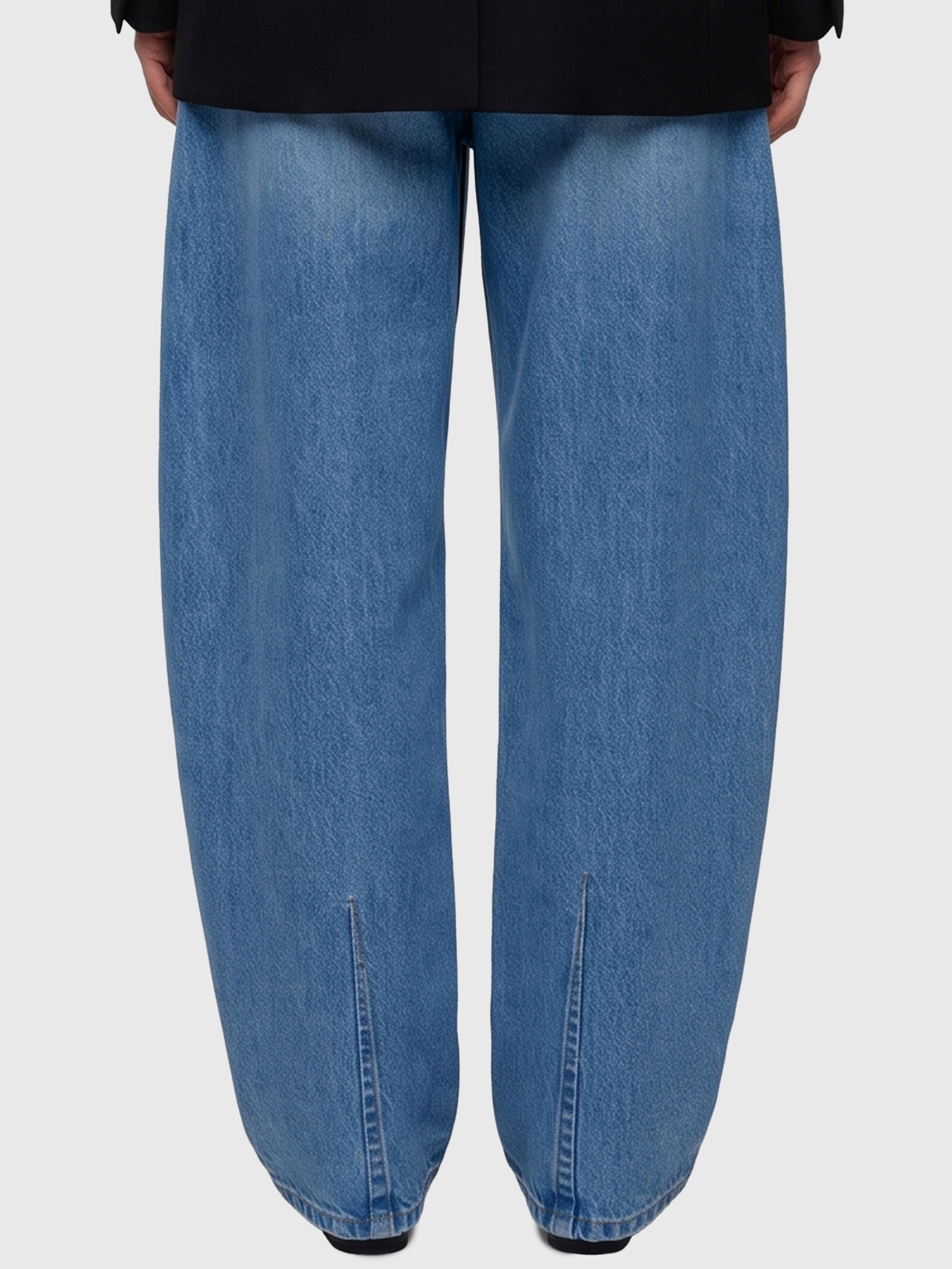 [JACQUEMUS] Jeans FW26 PAW00609_AD00038_33C