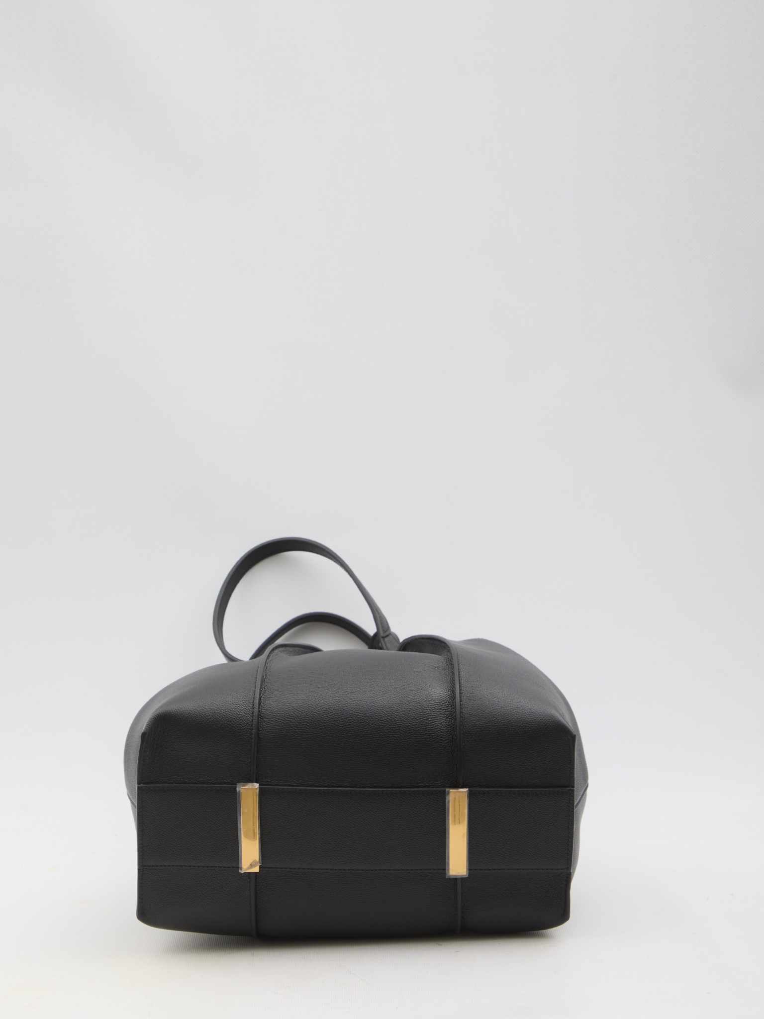 [Tod's] Shoulder bag FW26 XBWTSBA0200_Q8E_B999