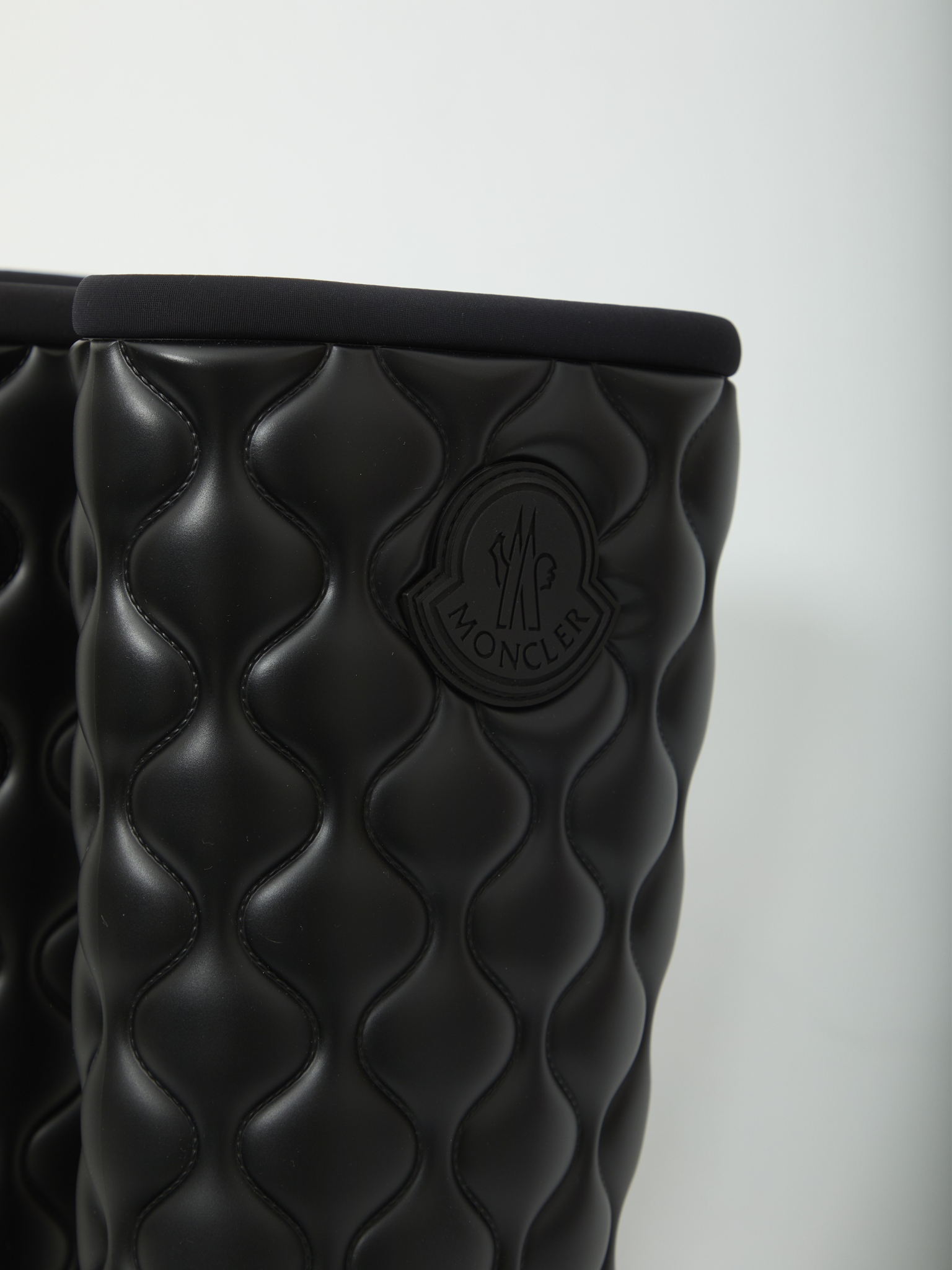 [Moncler] Boots FW26 L209B4G00100_M9908_999