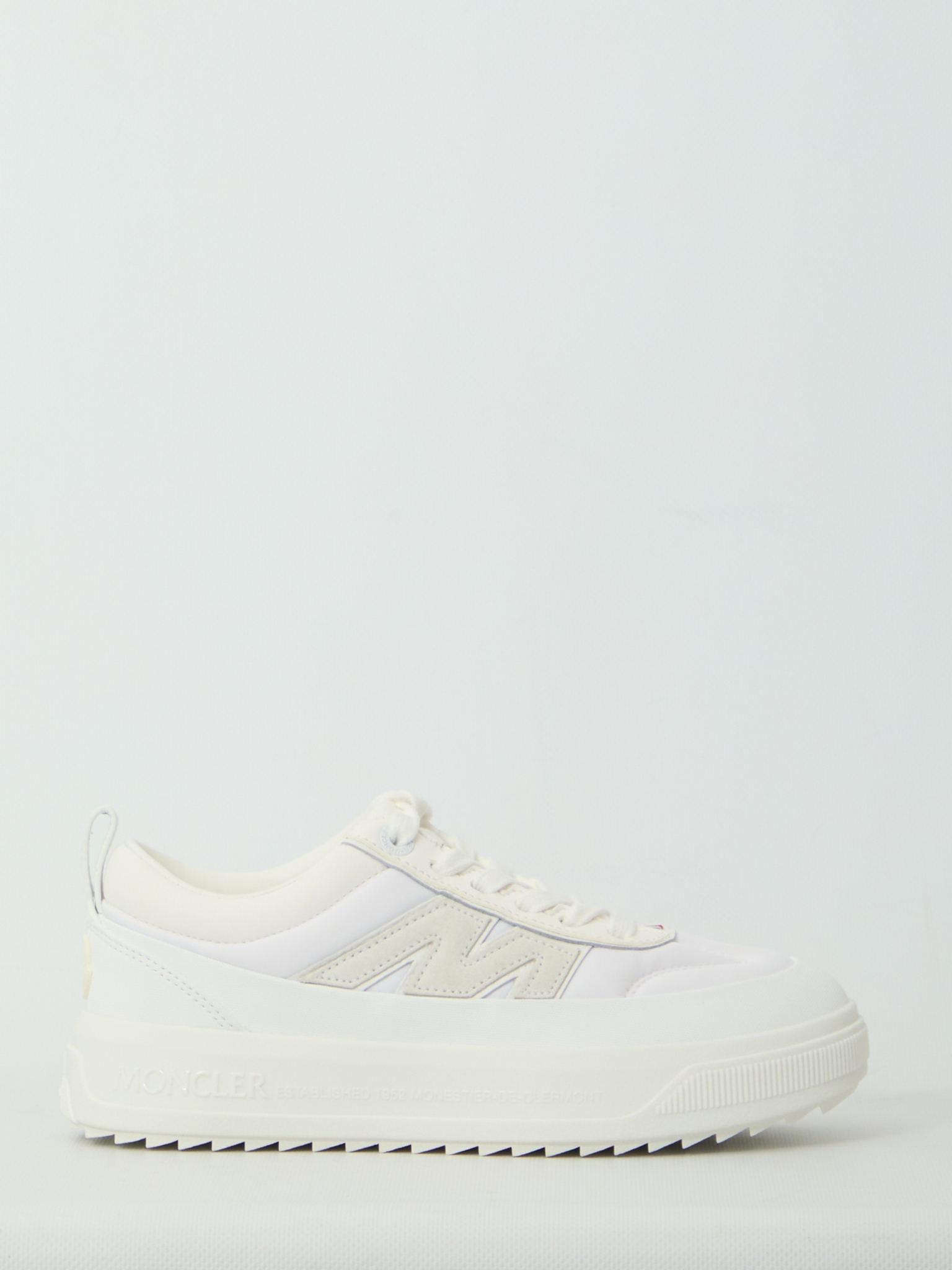 [Moncler] Sneakers FW26 L209B4M00150_N0565_001