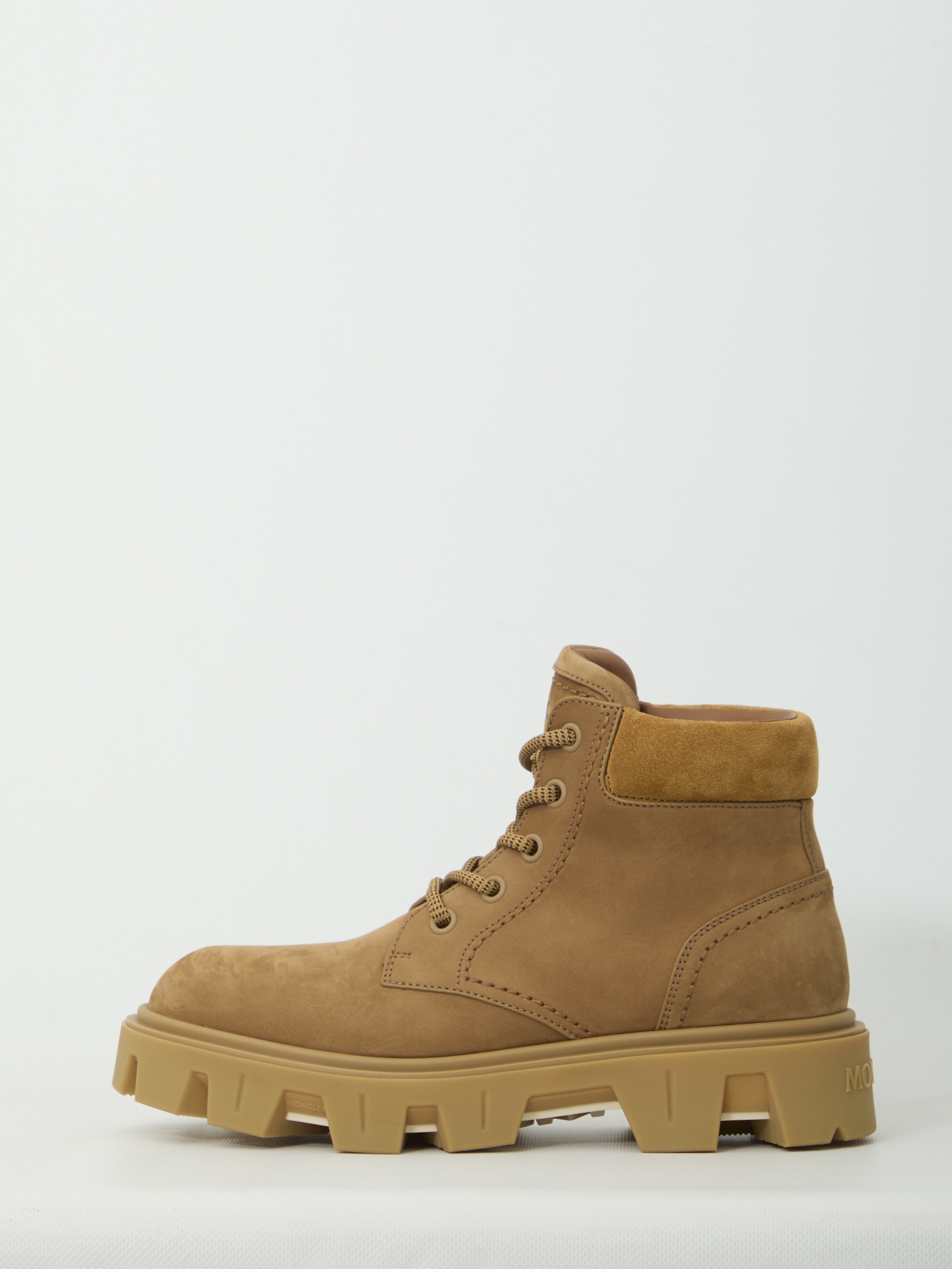 [Moncler] Boots FW26 L209A4F00070_M6882_235