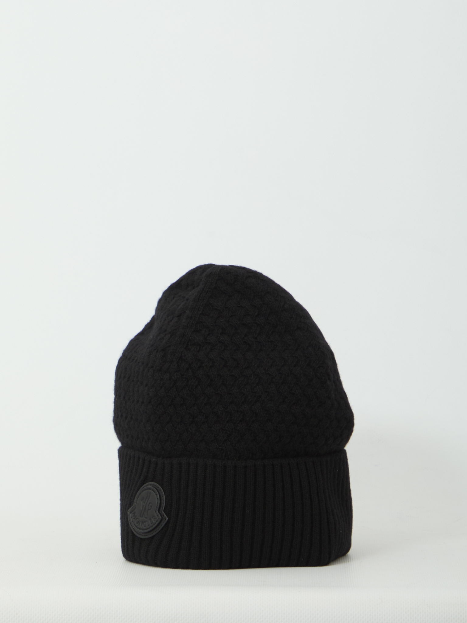 [Moncler] Beanie FW26 L20913B00026_M4281_999