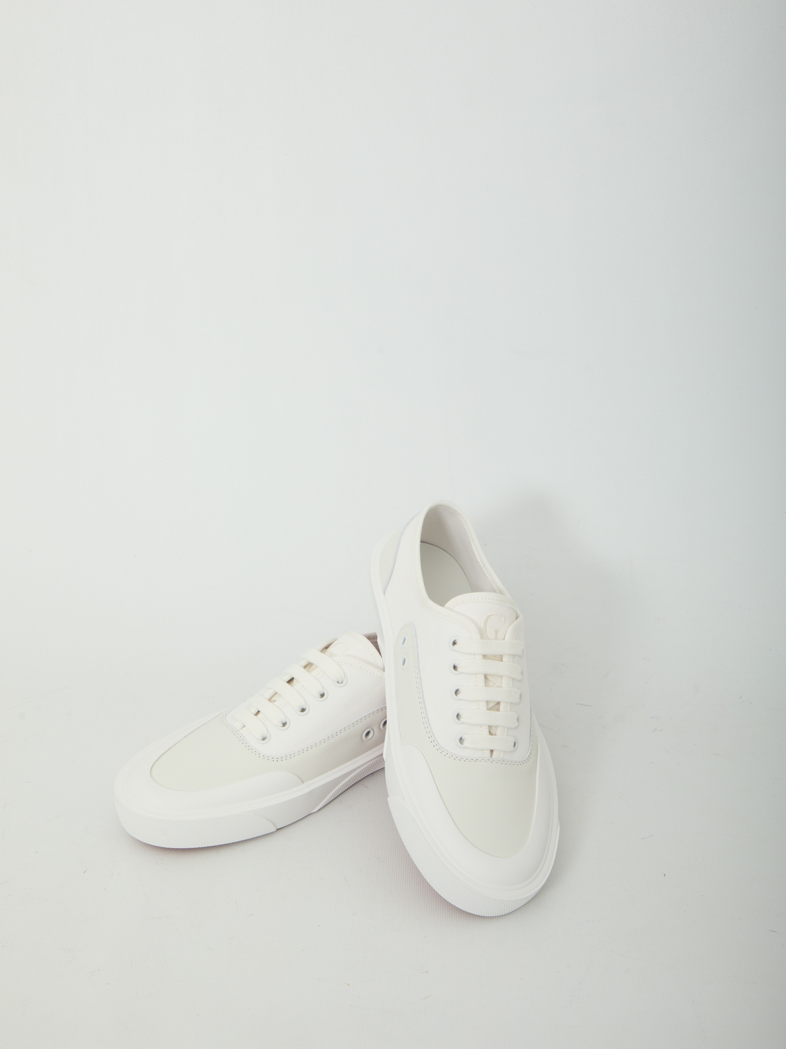 [Christian Louboutin] Sneakers FW26 3260232__WH01