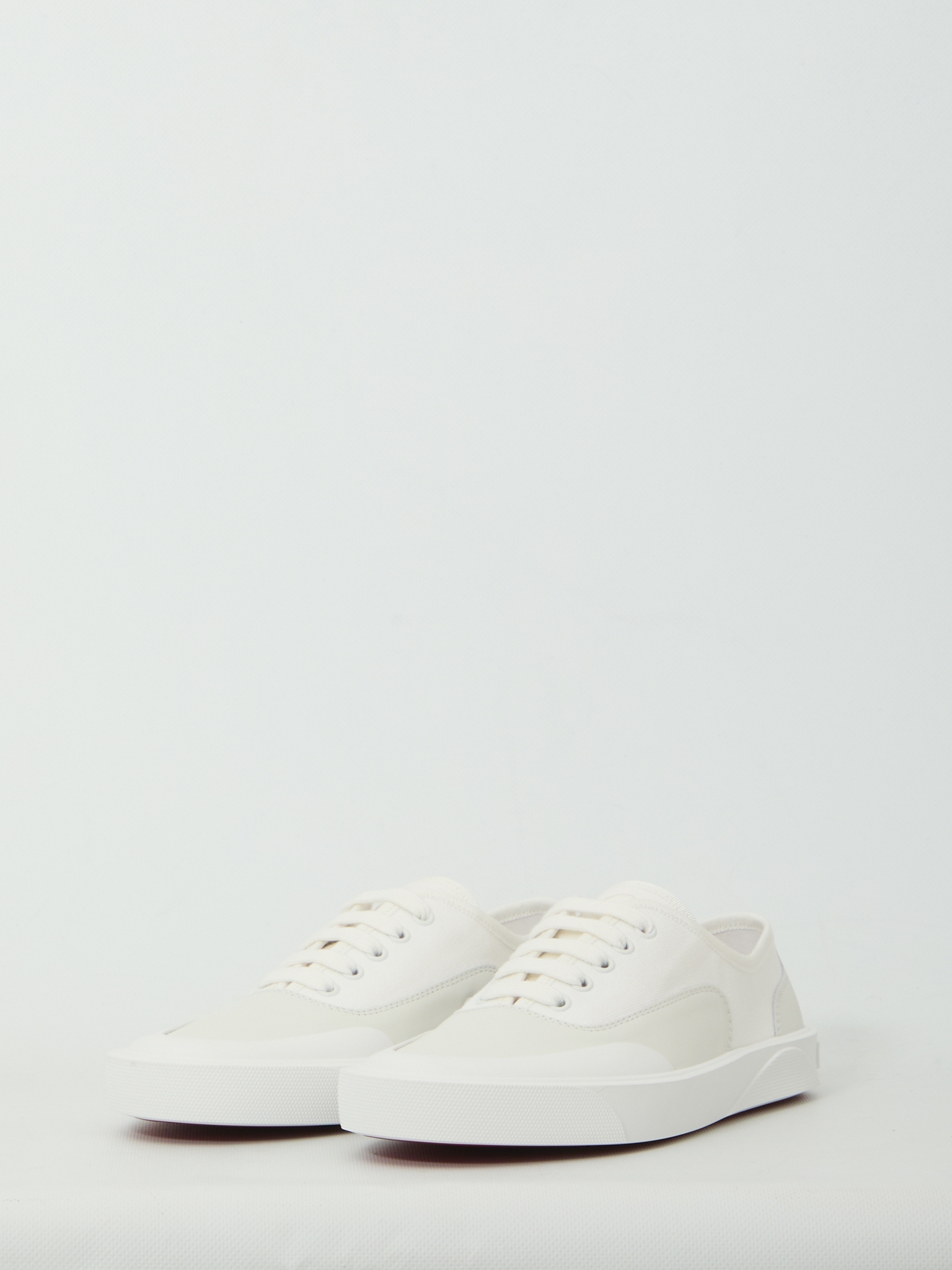 [Christian Louboutin] Sneakers FW26 3260232__WH01