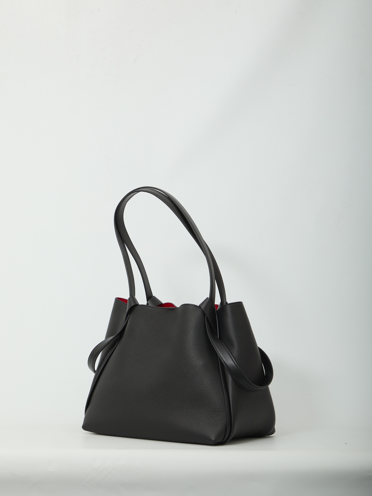 [Christian Louboutin] Shoulder bag FW26 3265050__BK01