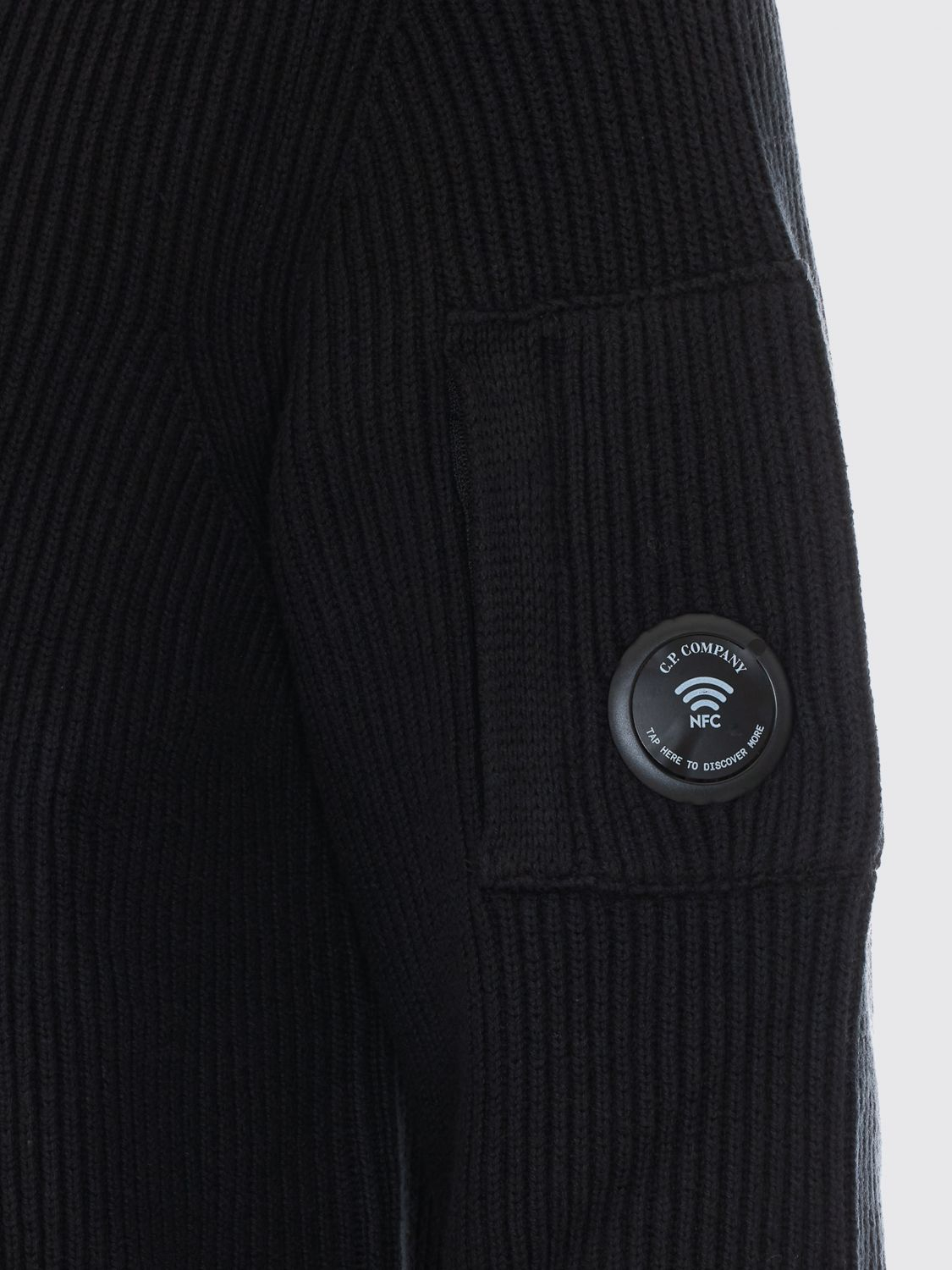 [C.P. Company] Knitwear FW26 21CMKN101A006608A 999