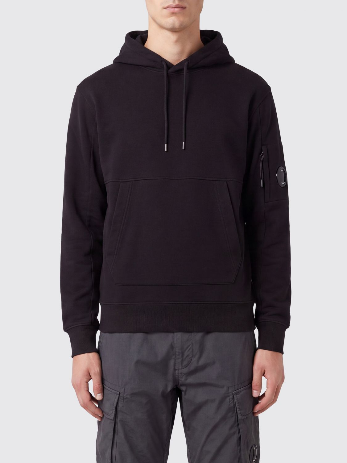[C.P. Company] Hoodie FW26 RCCMSS714M005086W 999