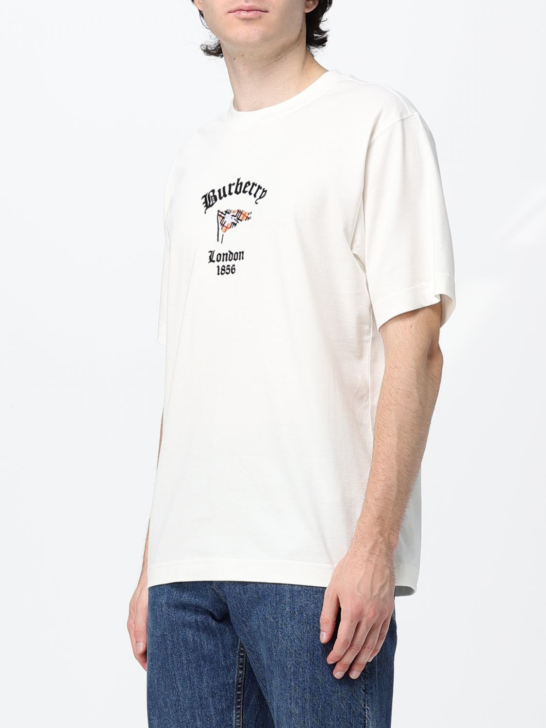 [Burberry] T-shirts Short Sleeve FW26 8128197