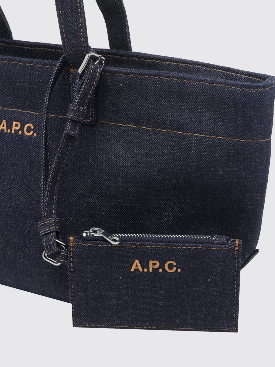 [A.P.C.] Tote bag FW26 COHIZF67045 IAI