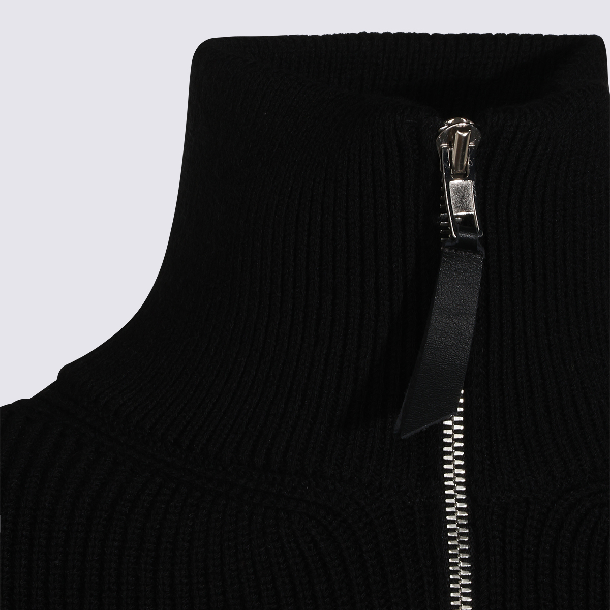 [Maison Margiela] Cardigan FW26 S51HP0035S17781900F
