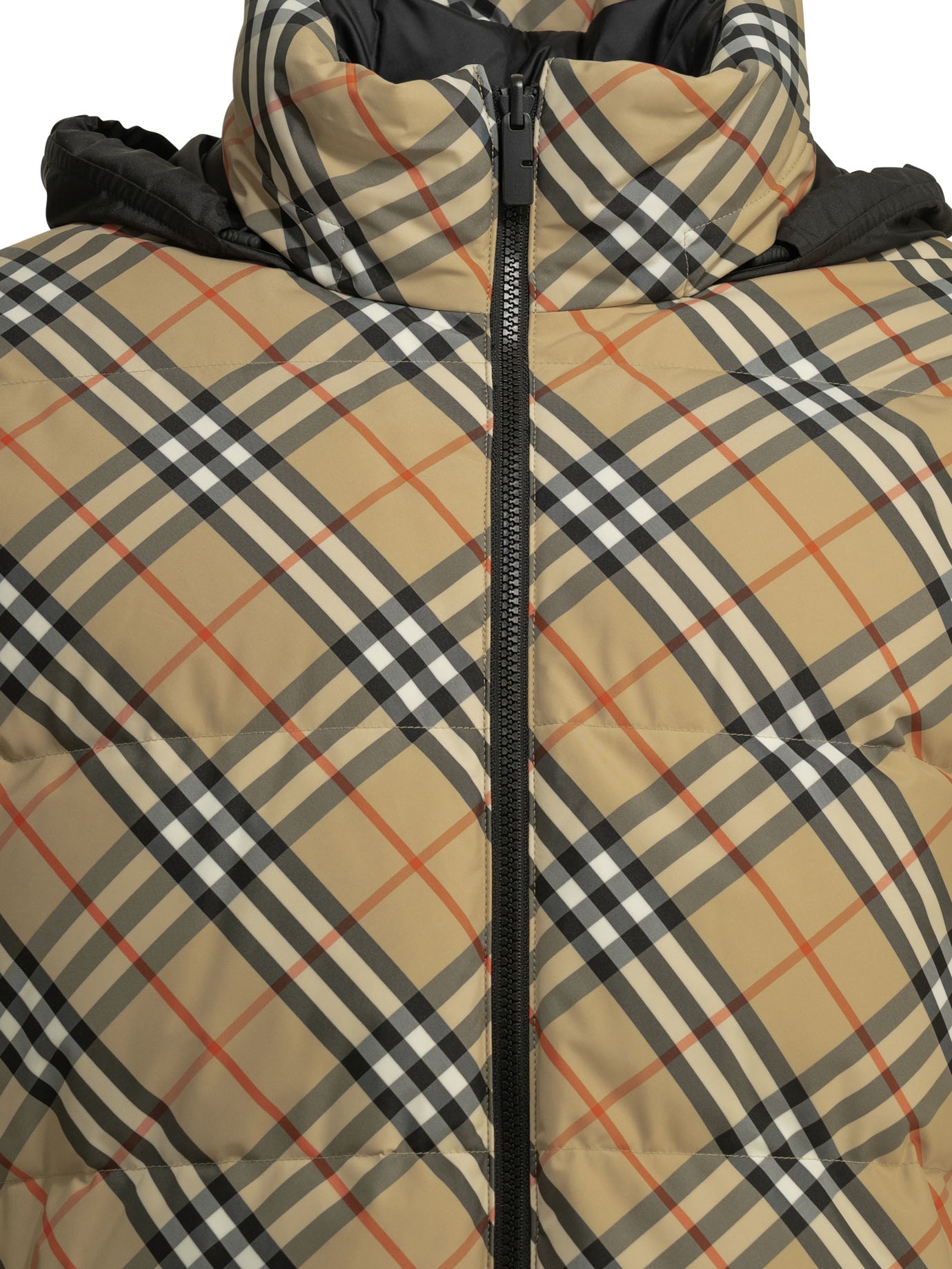 [Burberry] Down Jacket FW26 8131877