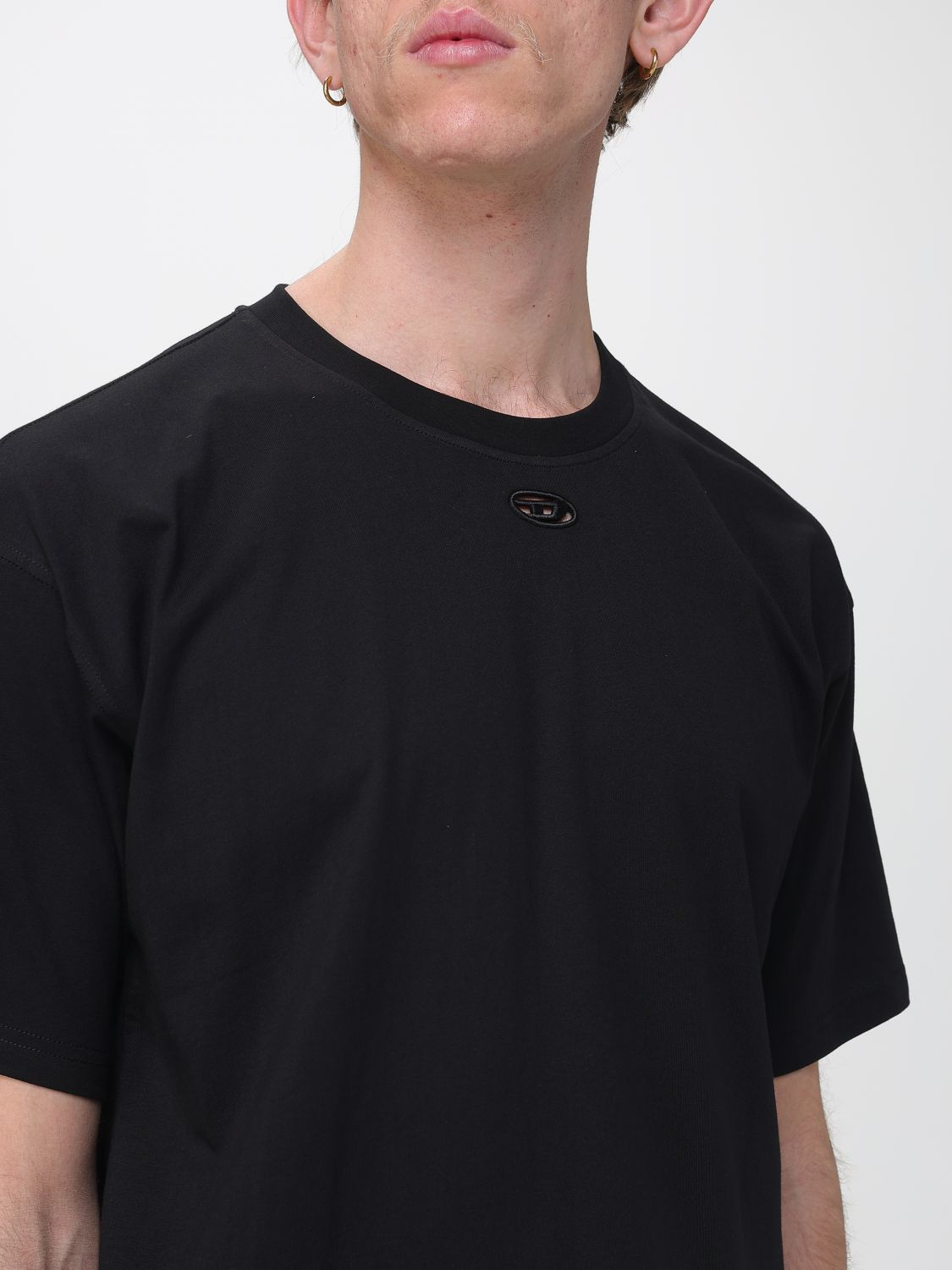 [Diesel] T-shirts Short Sleeve SS26 A200490NIAX 9XX