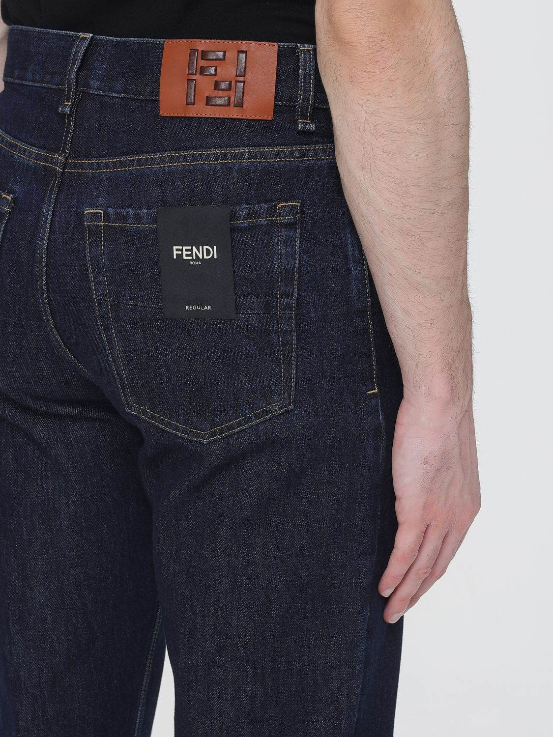 [Fendi] Jeans FW26 FLP302B15C F0QA2