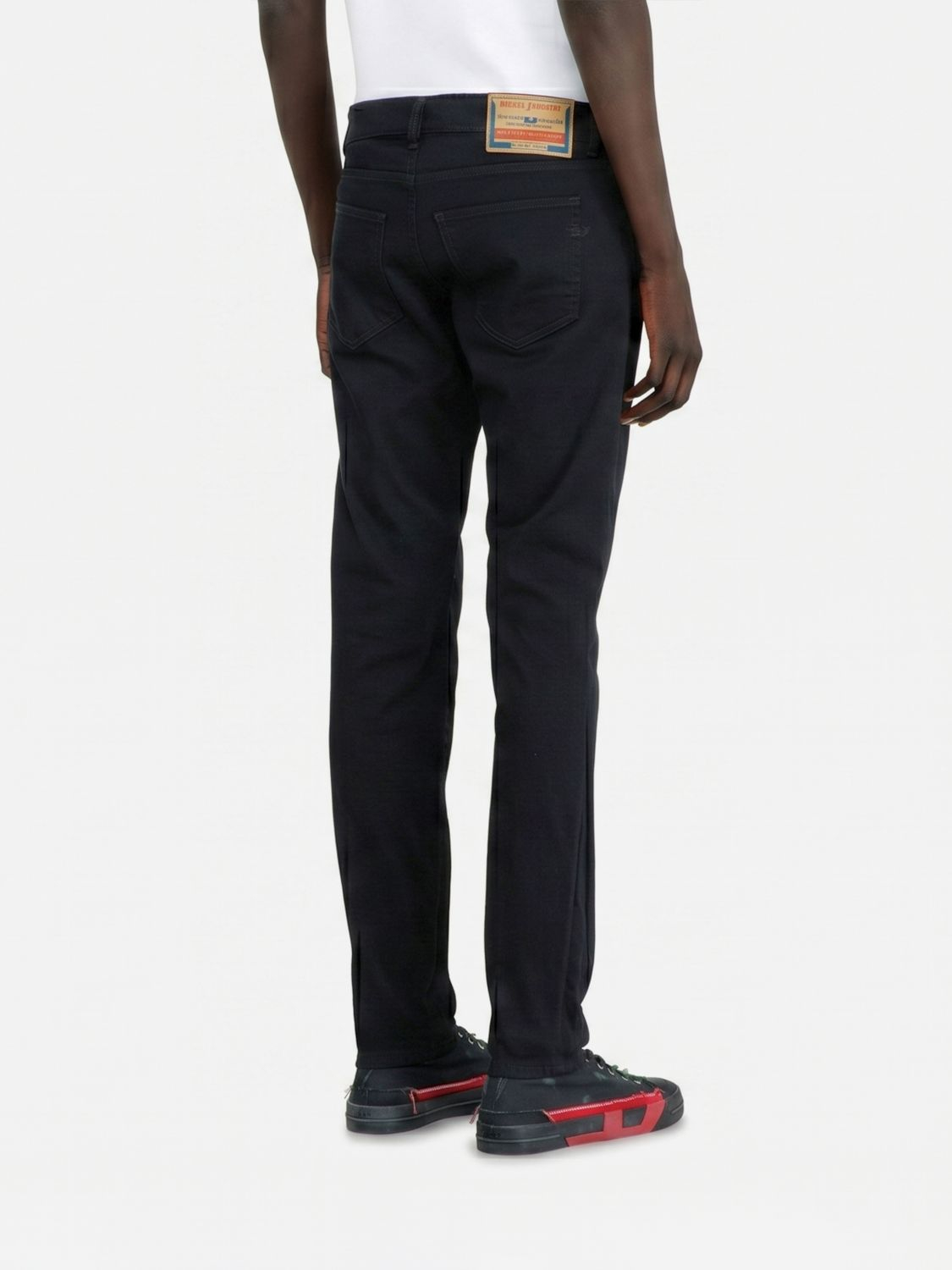 [Diesel] Jeans SS26 A03558069YP 02