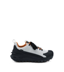 [Moncler] Sneakers FW26 M9888 4M000-20 033