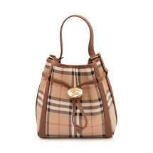 [Burberry] Shoulder bag FW26 8128949 A7026
