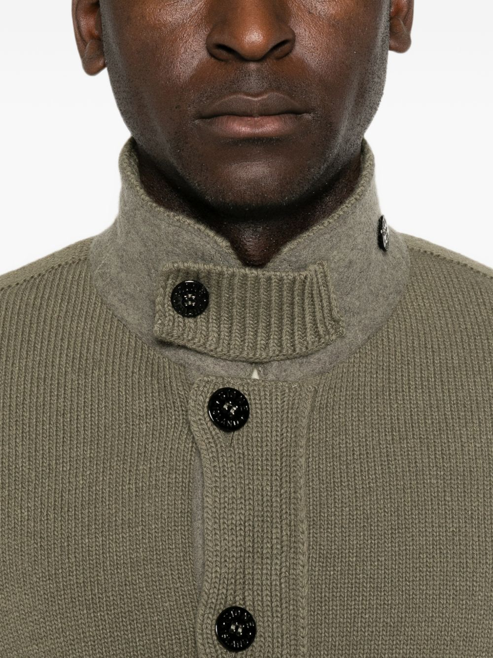[Stone Island] Cardigan FW26 L2S155100047S00A3V005G