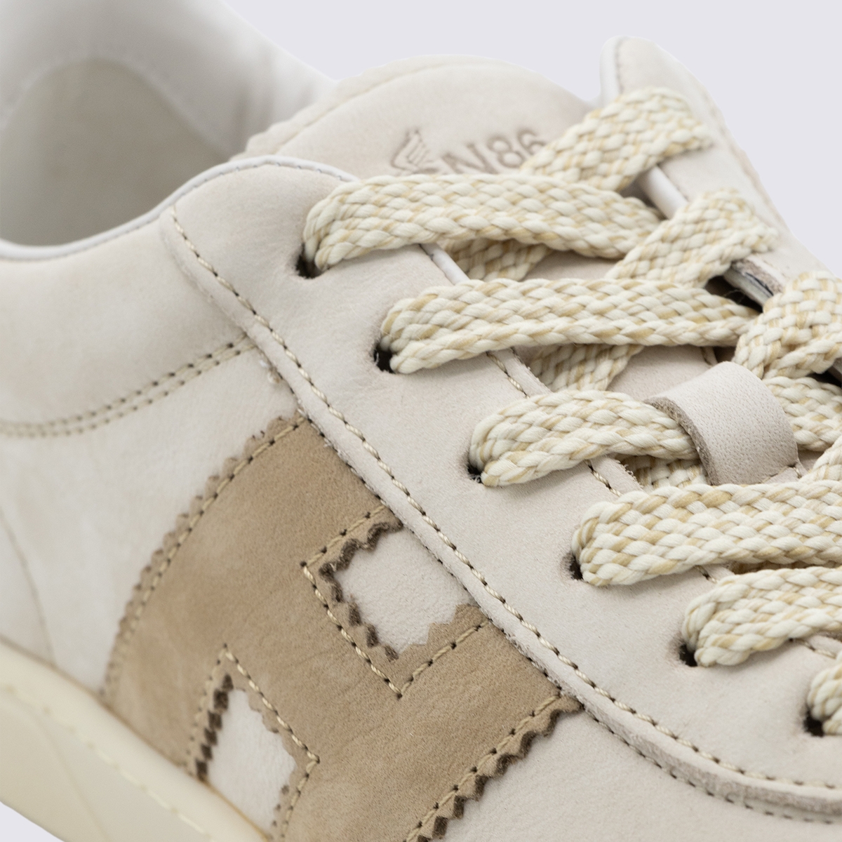 [Hogan] Sneakers FW26 HXW6470FB6T6RN0RZS