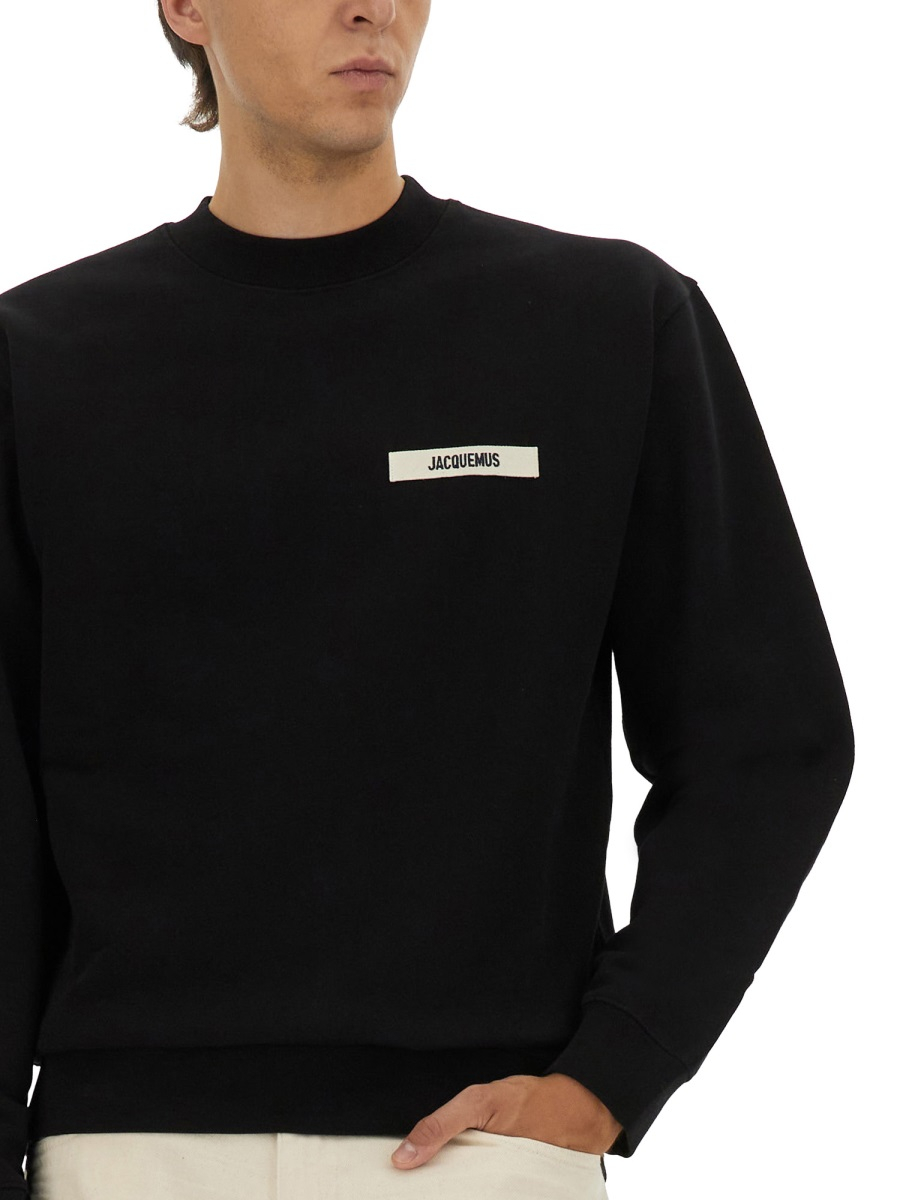 [JACQUEMUS] Sweatshirt FW26 SSM00206AJ0_0126990