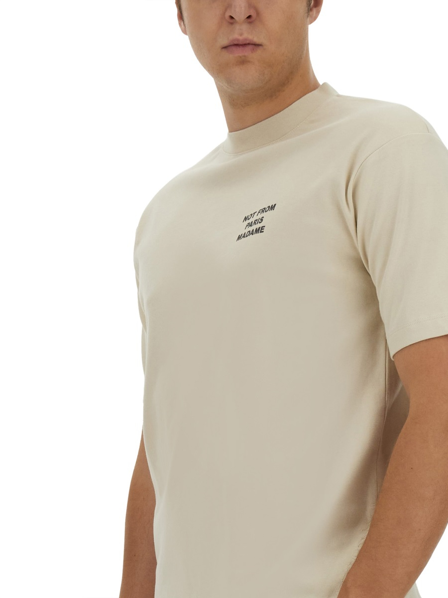 [DROLE DE MONSIEUR] T-shirts Short Sleeve FW26 TS203_CO002MASTIC
