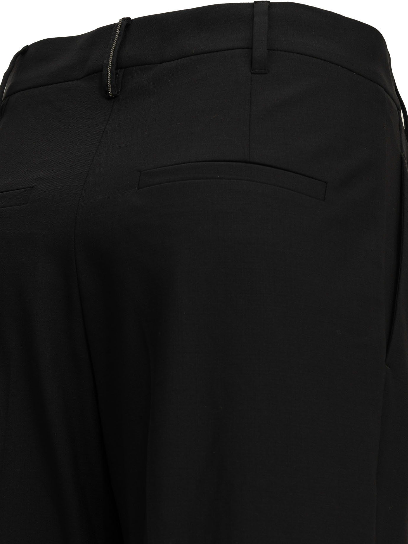 [Brunello Cucinelli] Trousers FW26 M0W07P8308C101