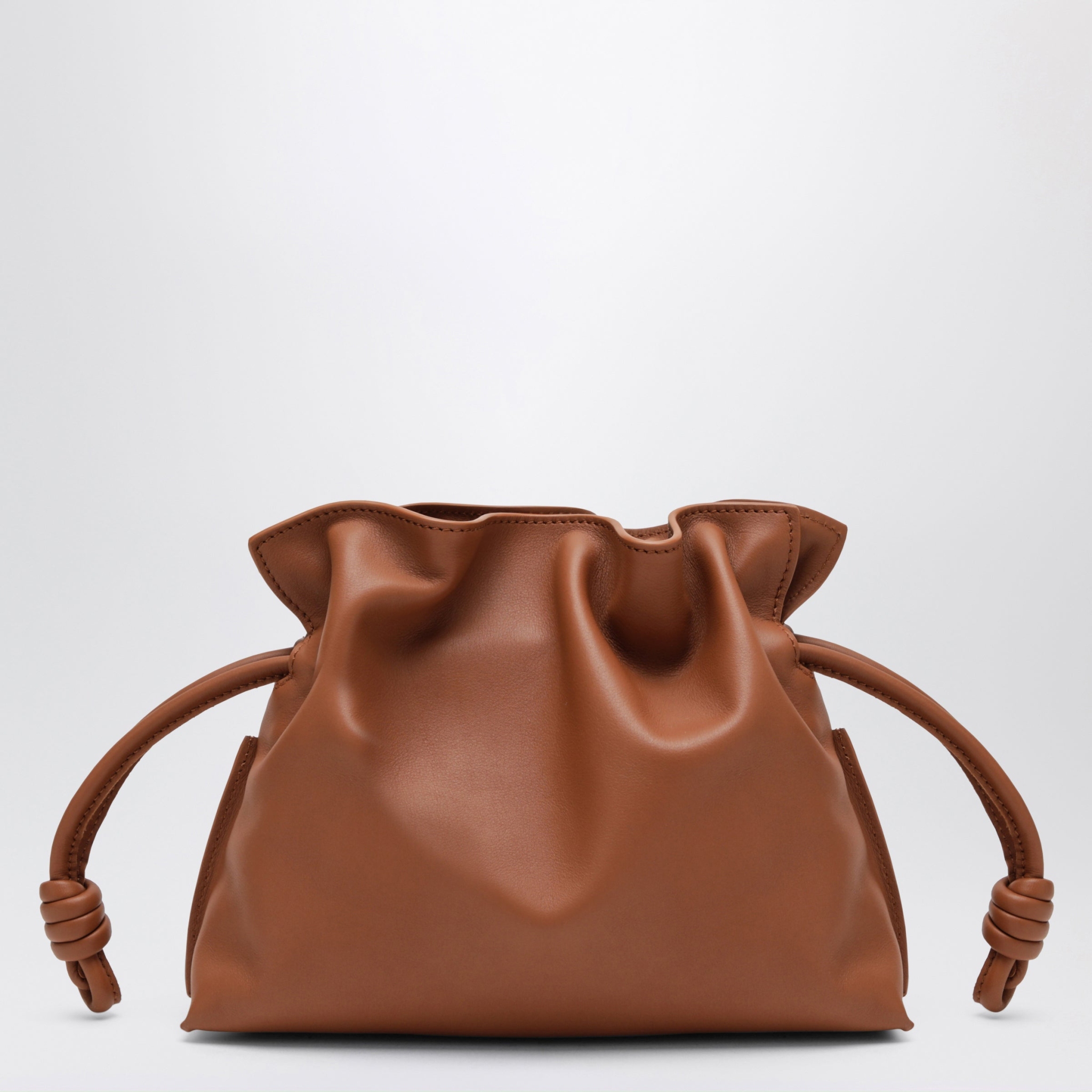 [Loewe] Clutch bag FW26 A411FC2XA6LE