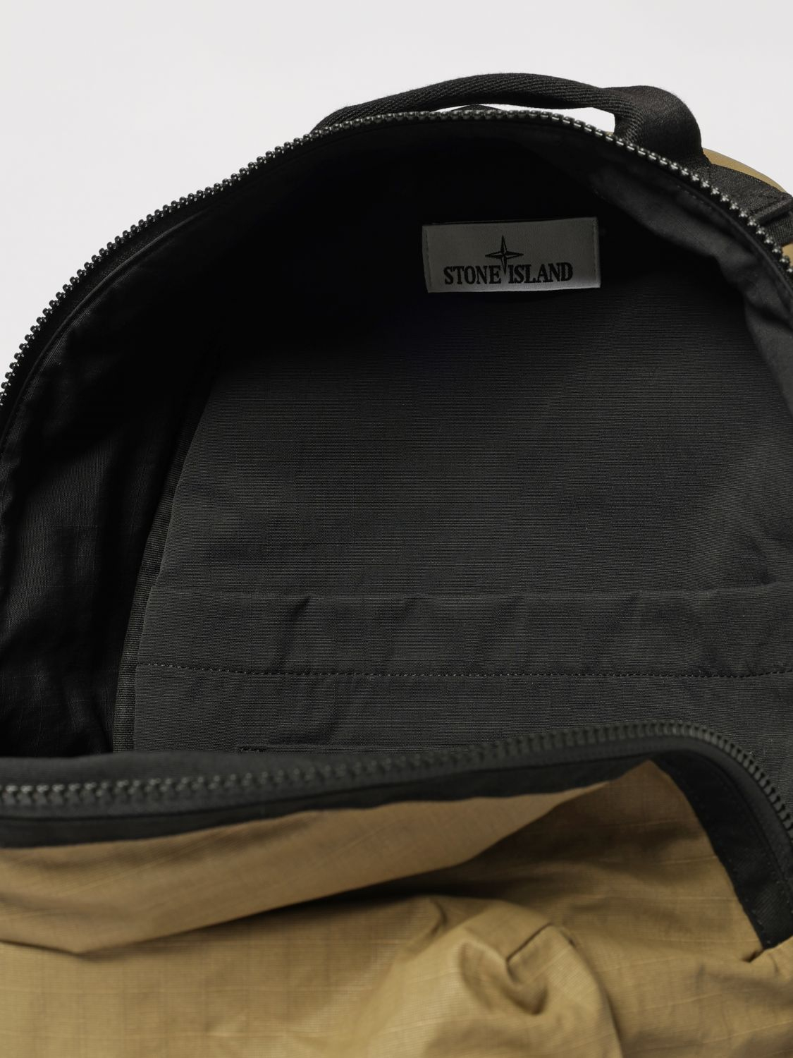 [Stone Island] Backpack SS26 9200032S0331 V005G