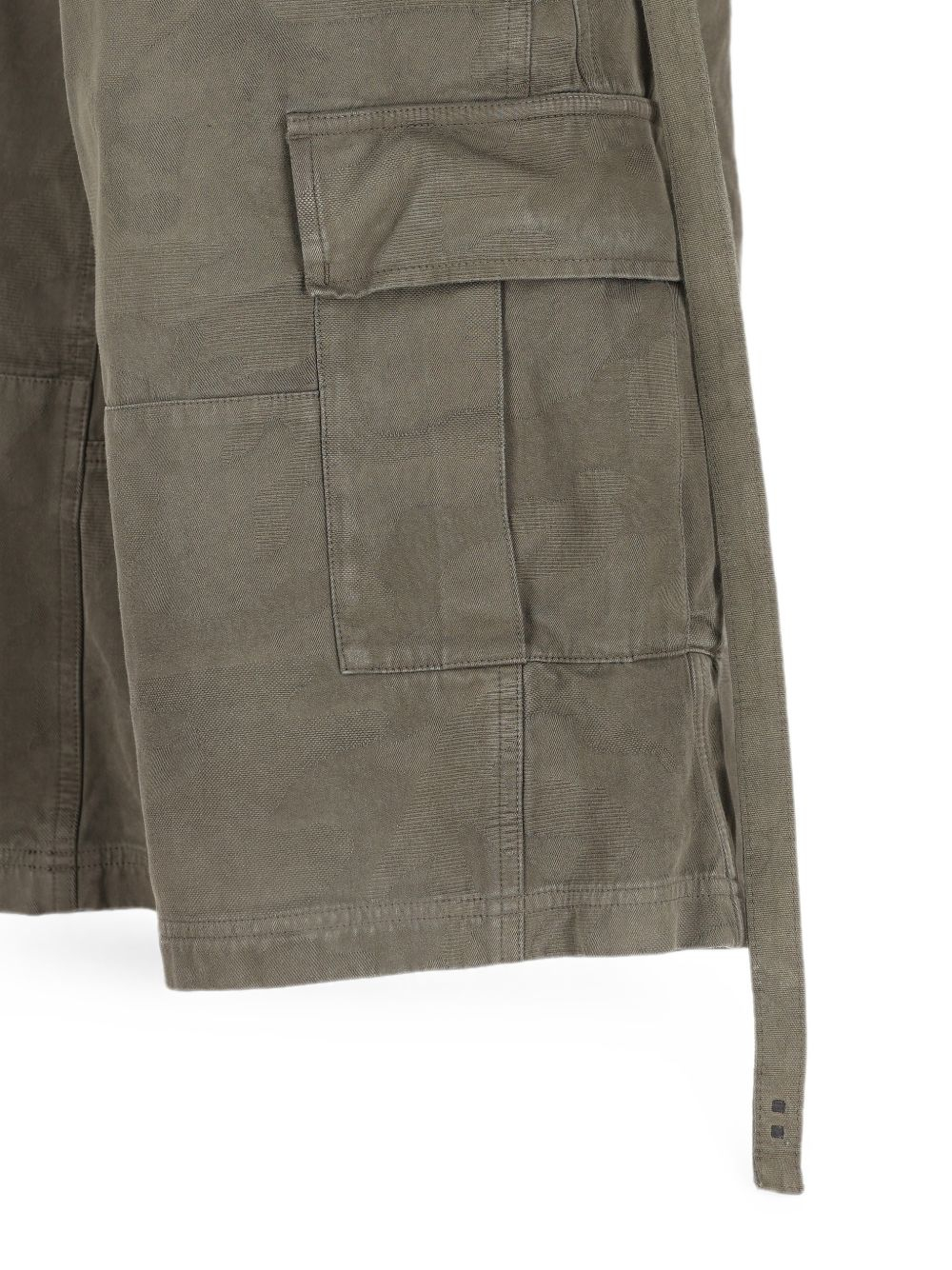 [Fendi] Shorts FW26 FR6761AME5F0QQ4