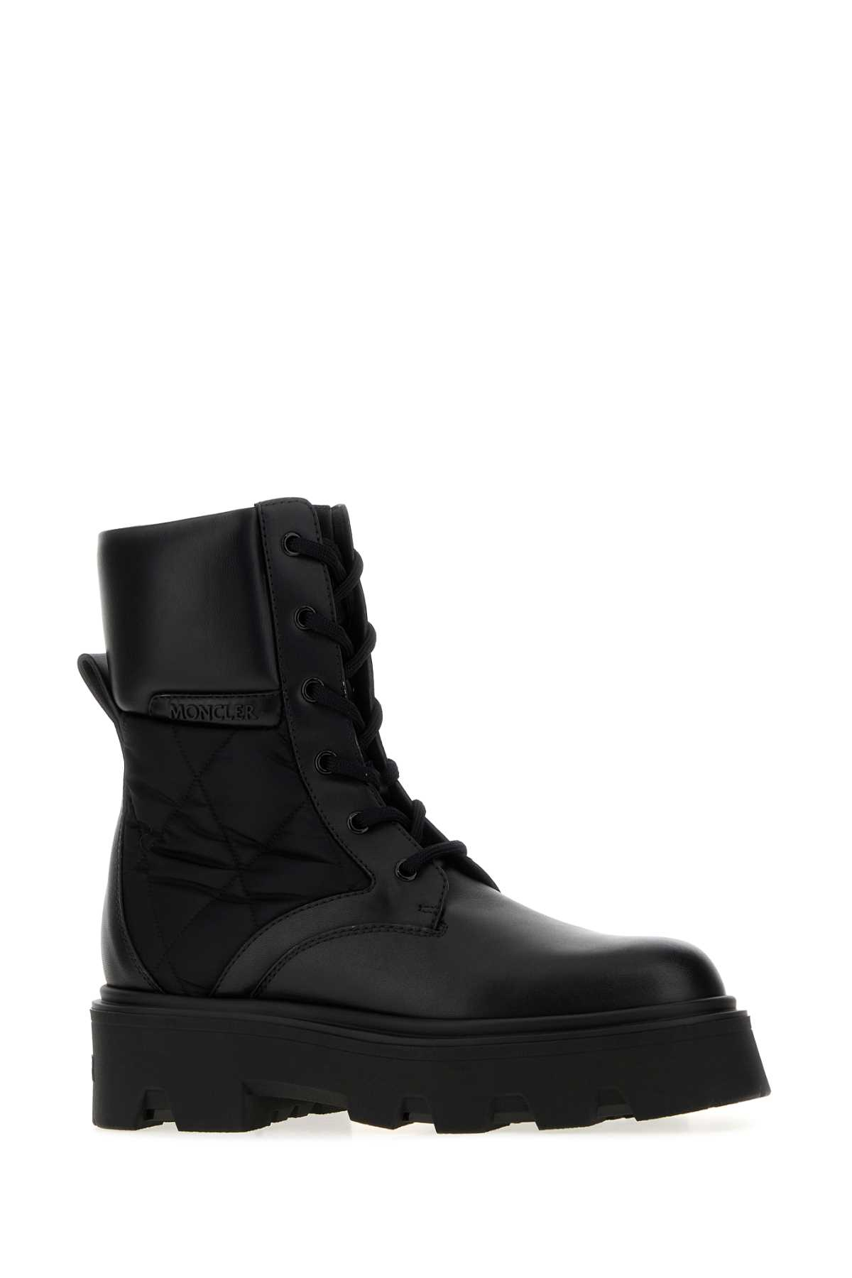 [Moncler] Boots FW26 L209B4F00040M9934 999