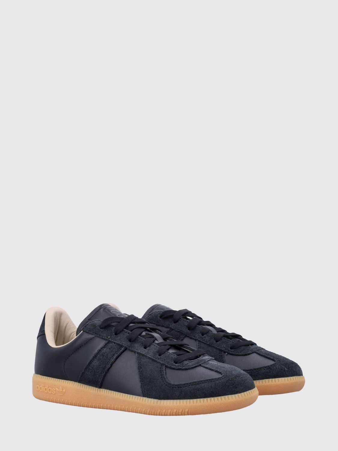 [ADIDAS ORIGINALS] Sneakers FW26 KK2802