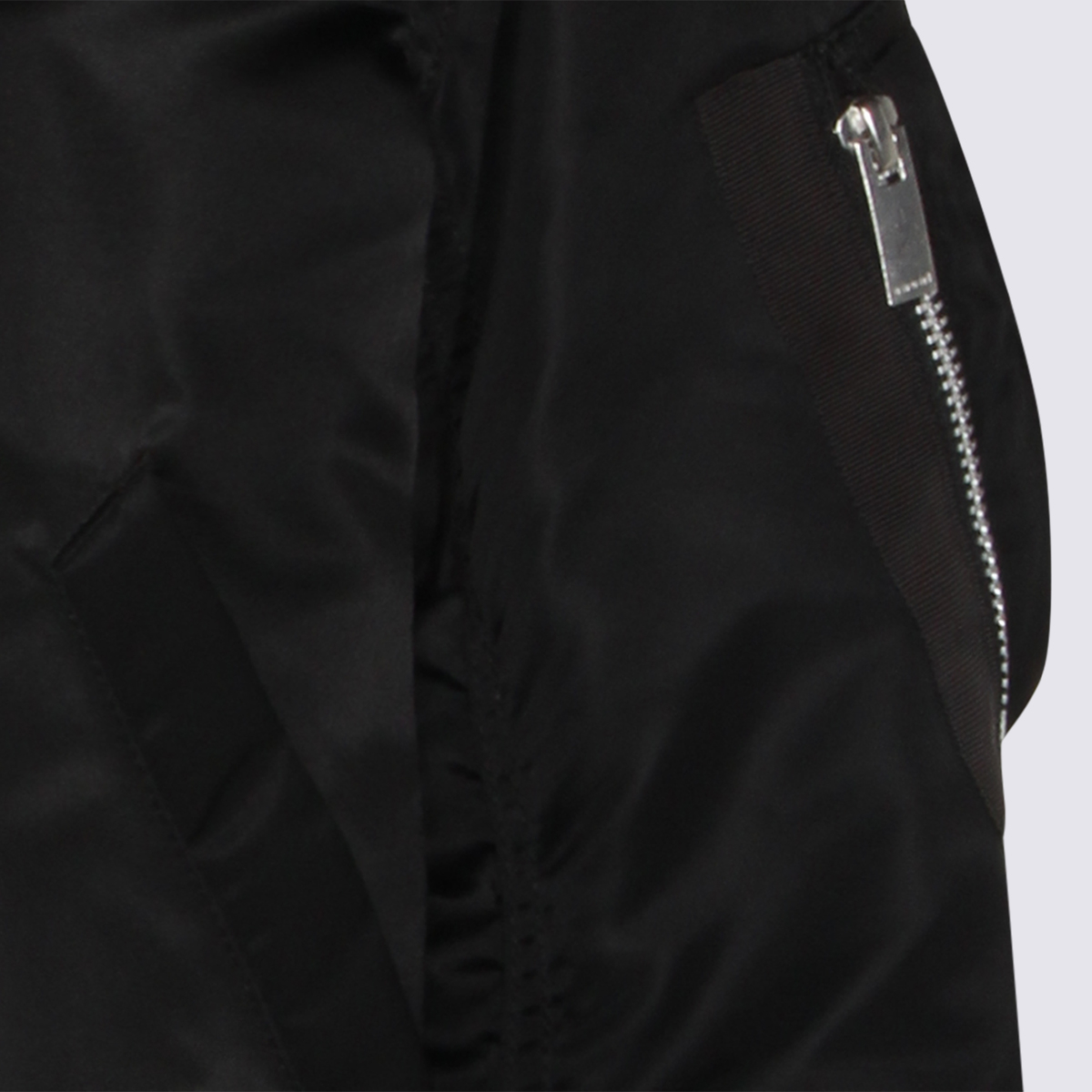 [Sacai] Casual Jacket FW26 SCW301001