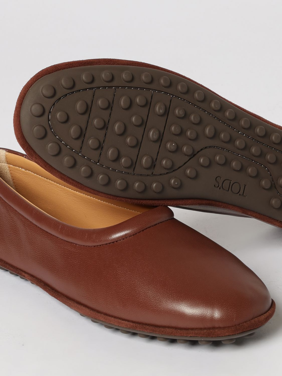 [Tod's] Flat shoes SS26 XXW04M0KC50SWZ S2020