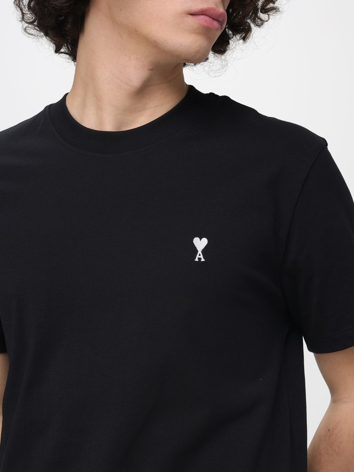 [Ami Paris] T-shirts Short Sleeve SS26 HTS346724 045