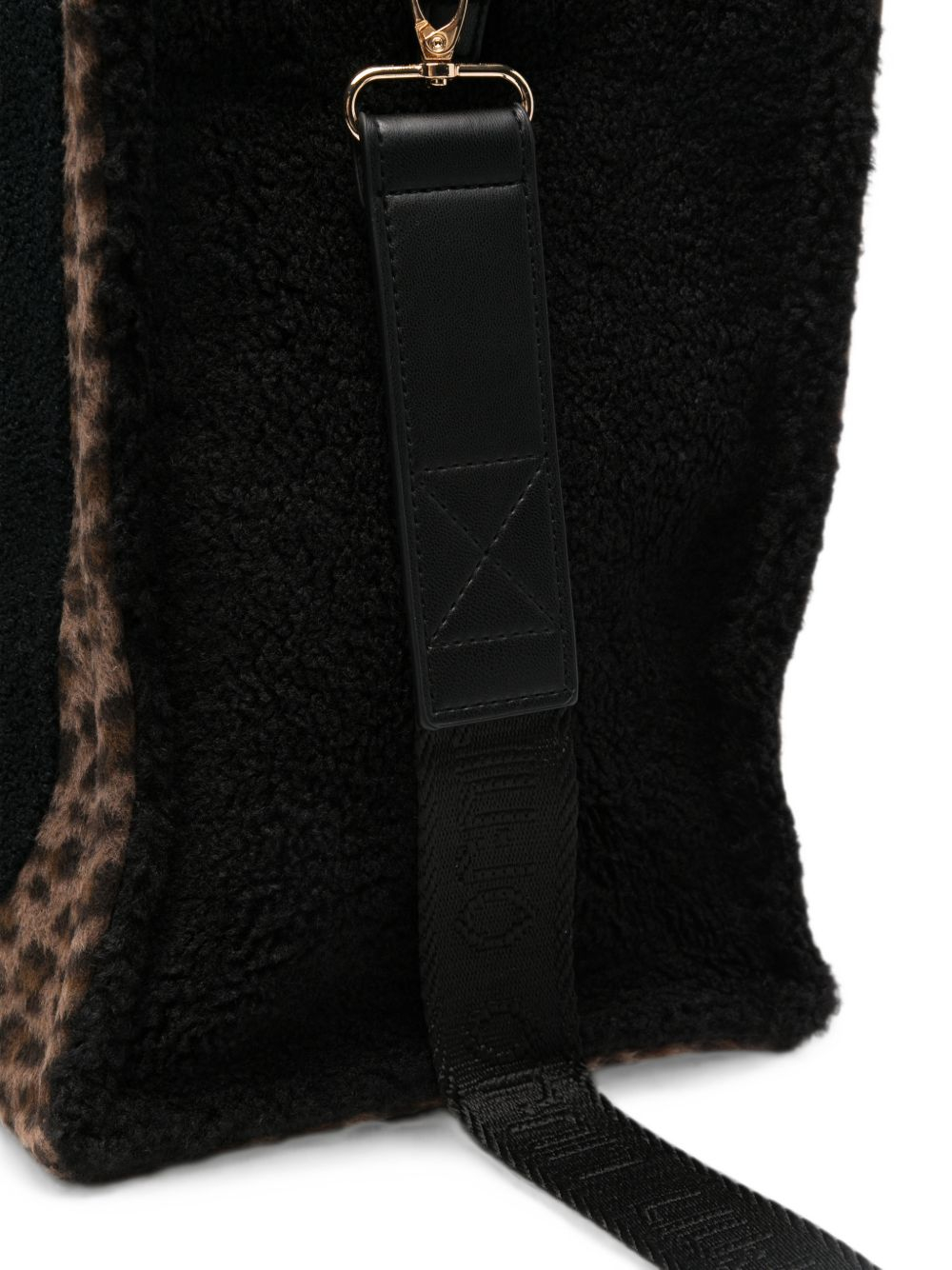 [Liu Jo] Shoulder bag FW26 2F6037 T6089 S19E1