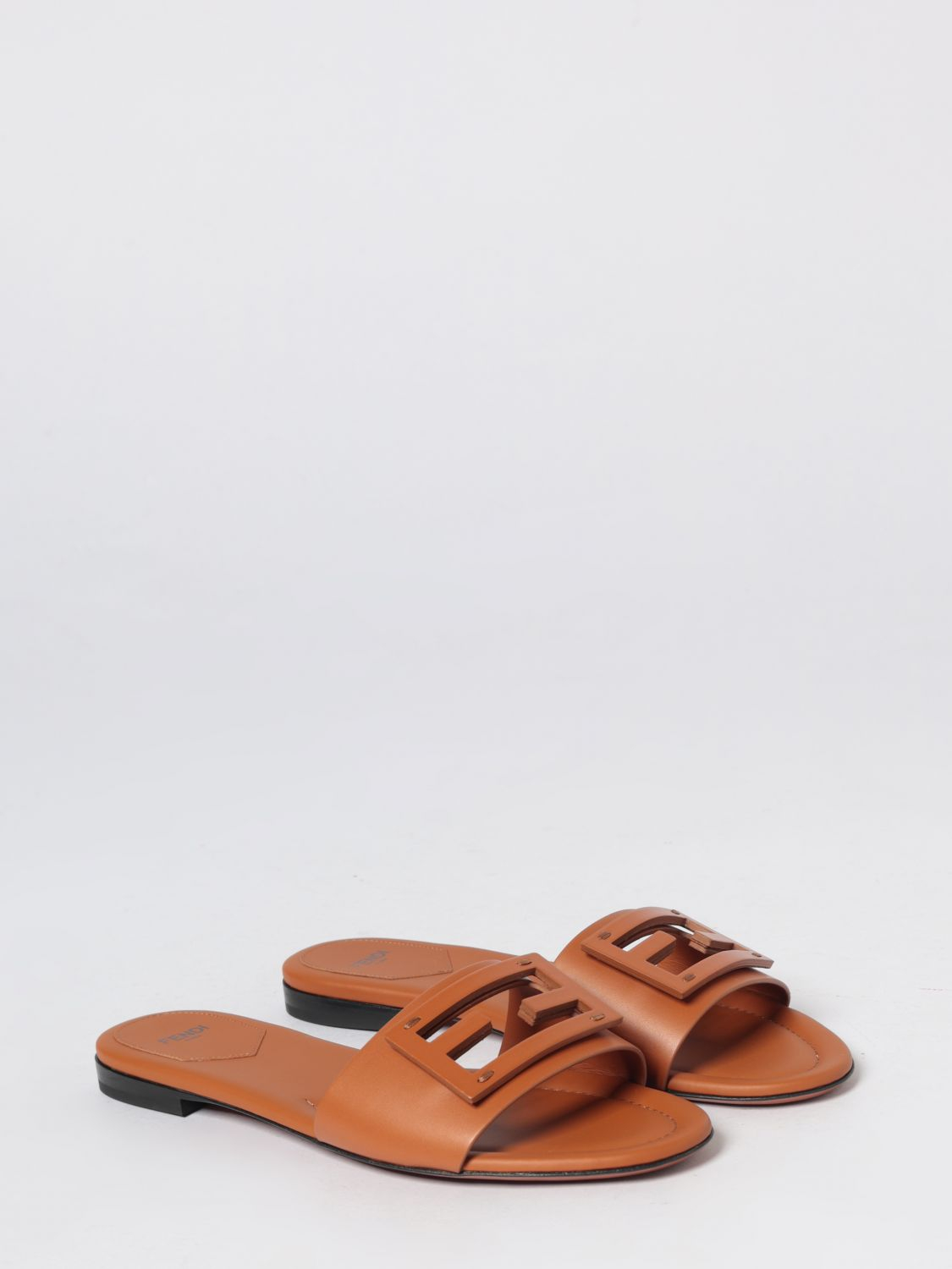 [Fendi] Sandals SS26 8R8136AE7T F1C4R