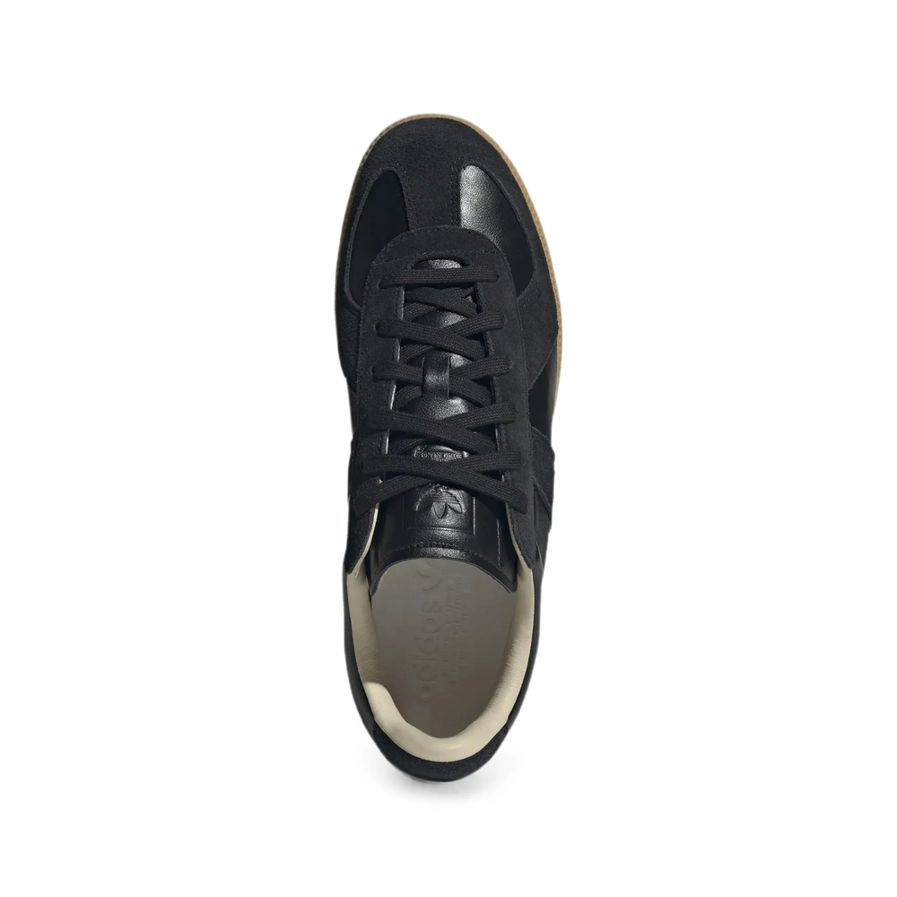 [Adidas] Sneakers FW26 KK2802