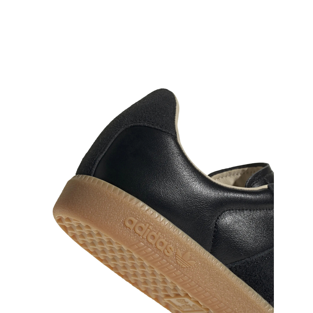 [Adidas] Sneakers FW26 KK2802