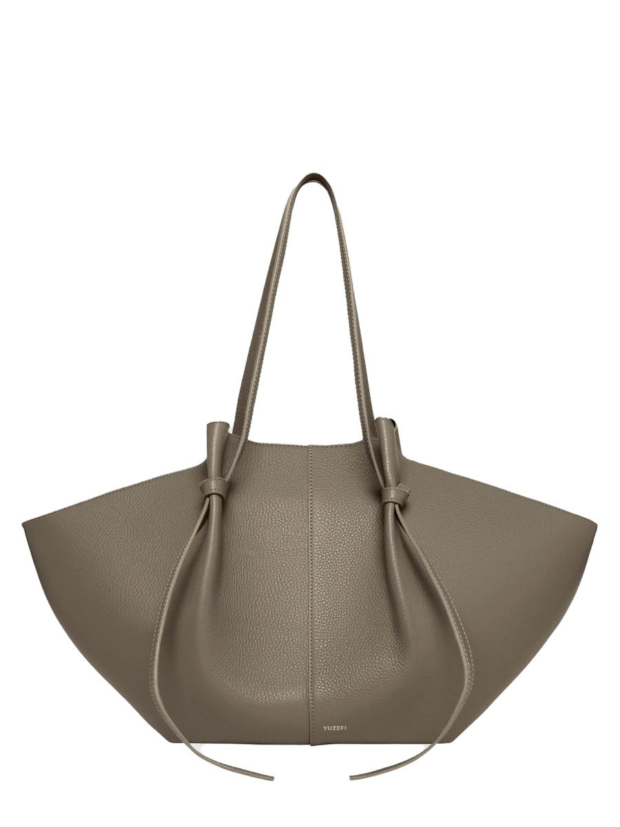 [YUZEFI] Shoulder bag FW26 LARGE-MOCHI-PEBBLE-GRAIN-LEATHER_TAUPE
