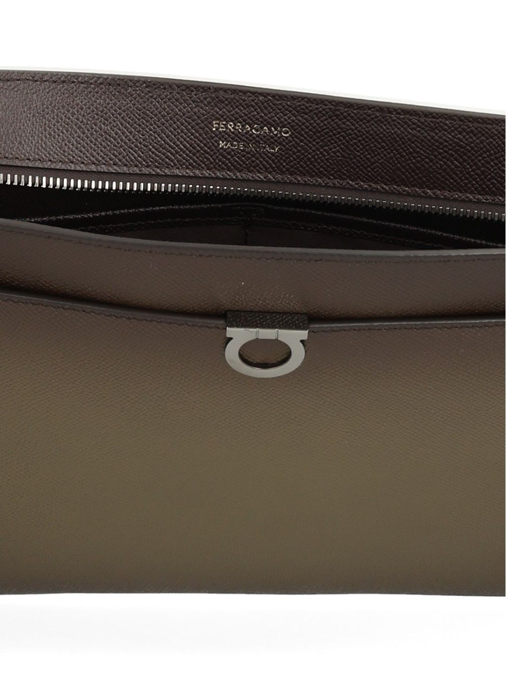 [Ferragamo] Clutch bag CO 241809795805003