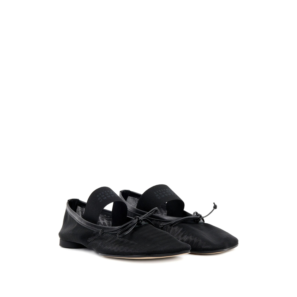 [MM6 Maison Margiela] Flat shoes FW26 P7138 S59WZ0101 T8013