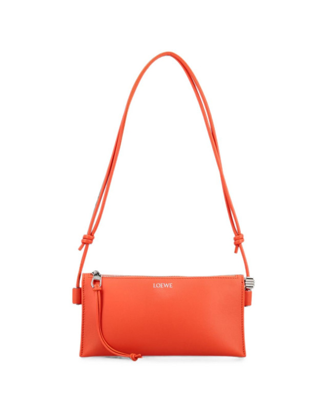 [Loewe] Clutch bag FW26 C630R10X035557