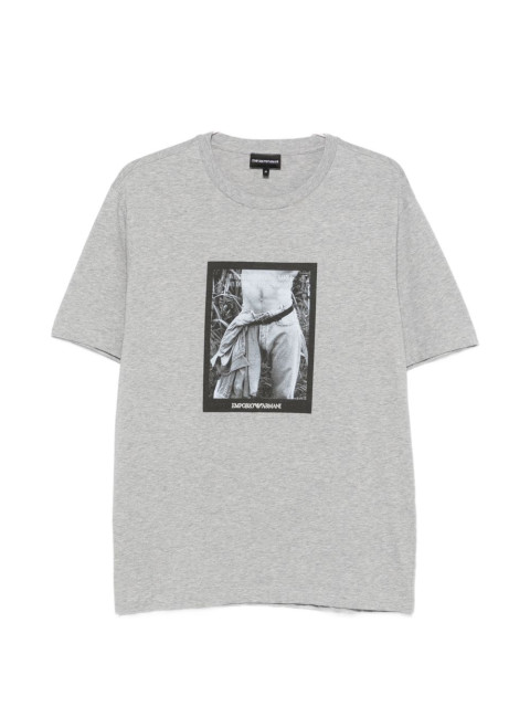 [Emporio Armani] T-shirts Short Sleeve FW26 EM006931AF23082F8301