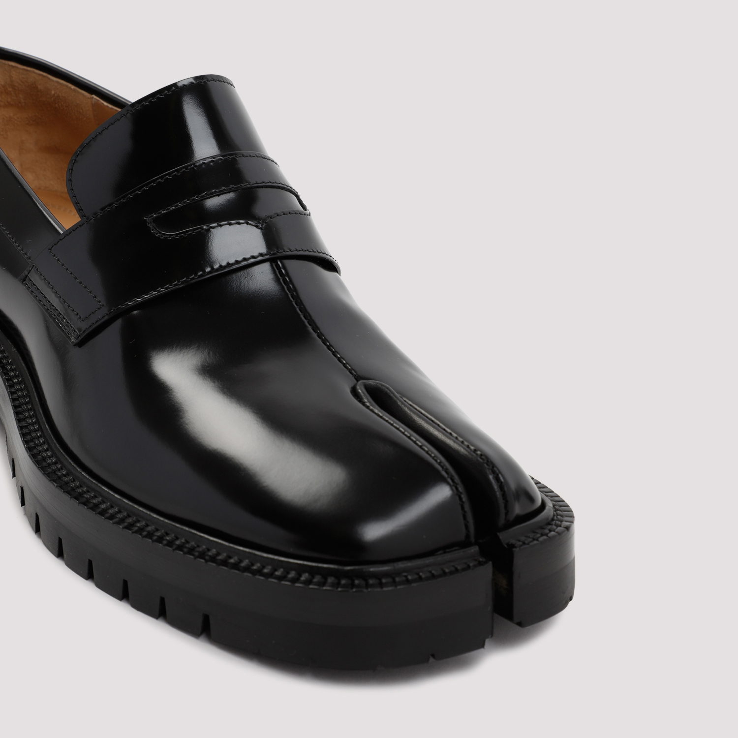 [Maison Margiela] Loafer FW26 S57WR0139.P3827