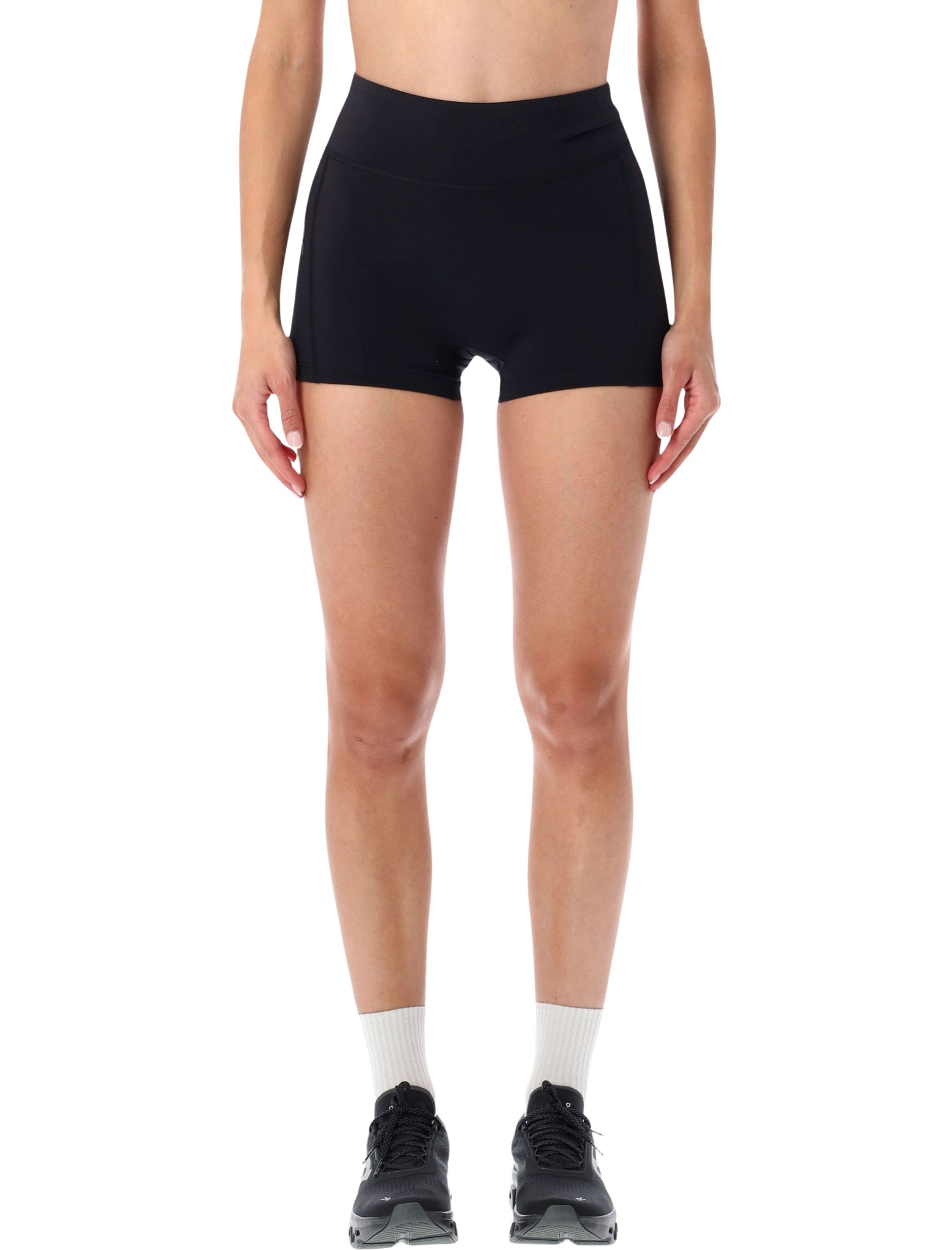 [ON RUNNING] Shorts FW26 1WG10050553BLACK