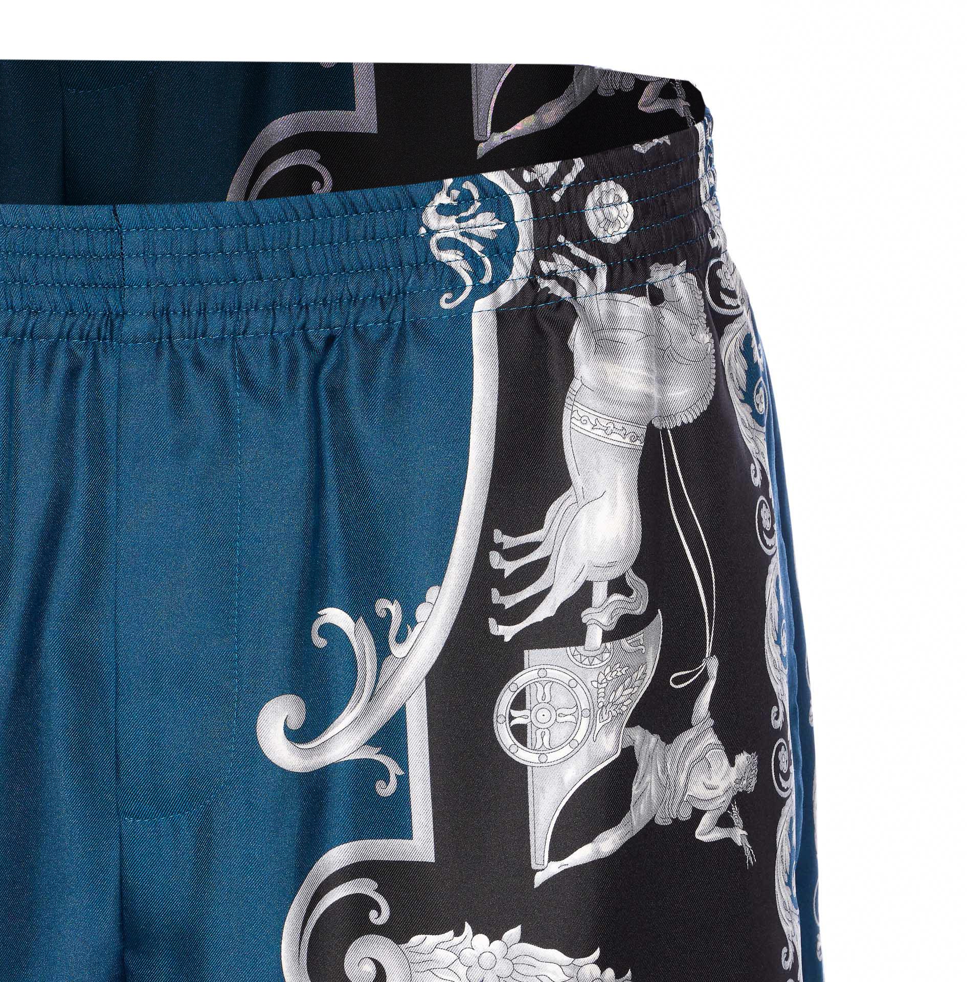 [Versace] Shorts SS26 10222251A160965BE50
