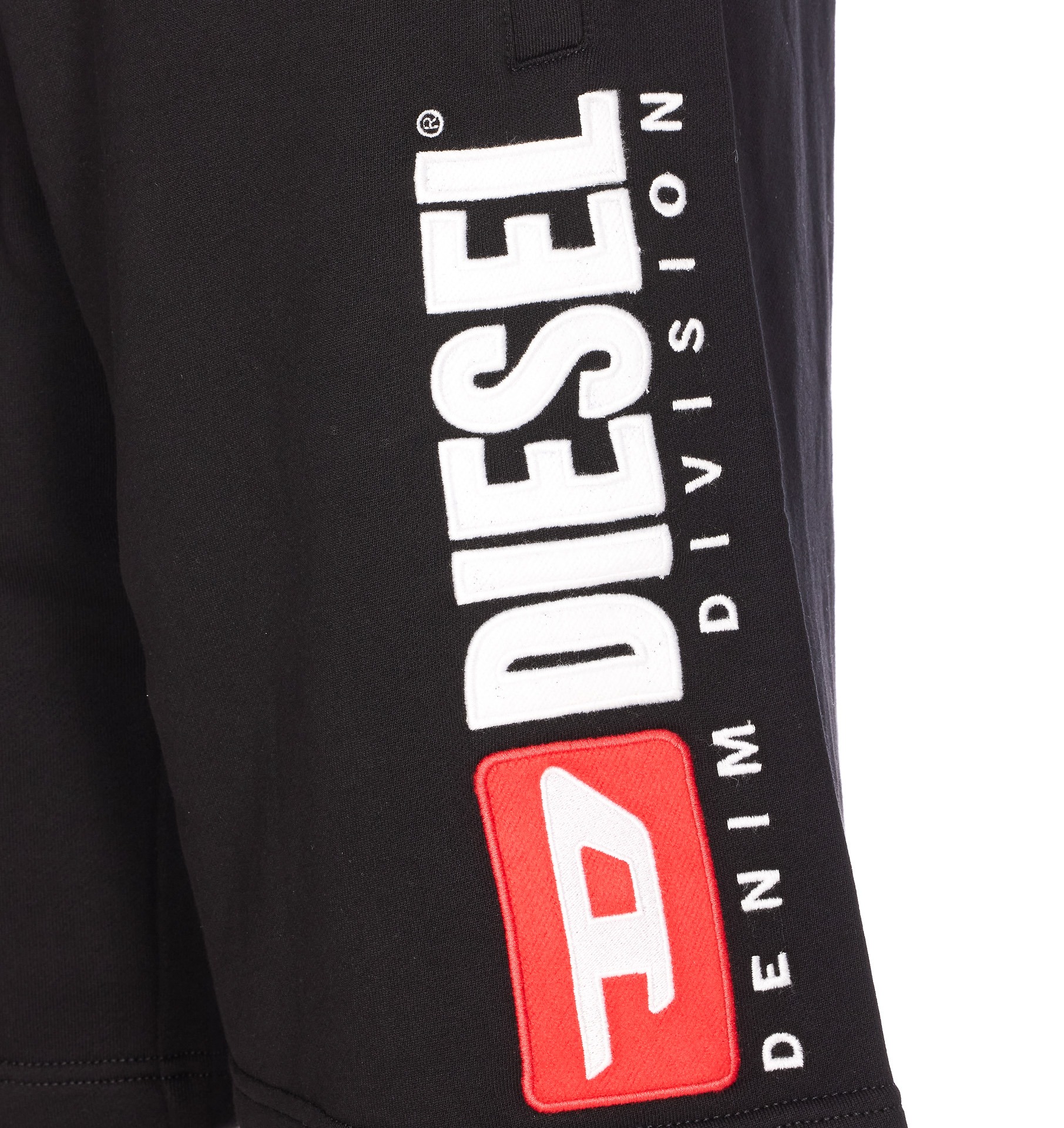 [Diesel] Shorts SS26 A200270GEAD9XX