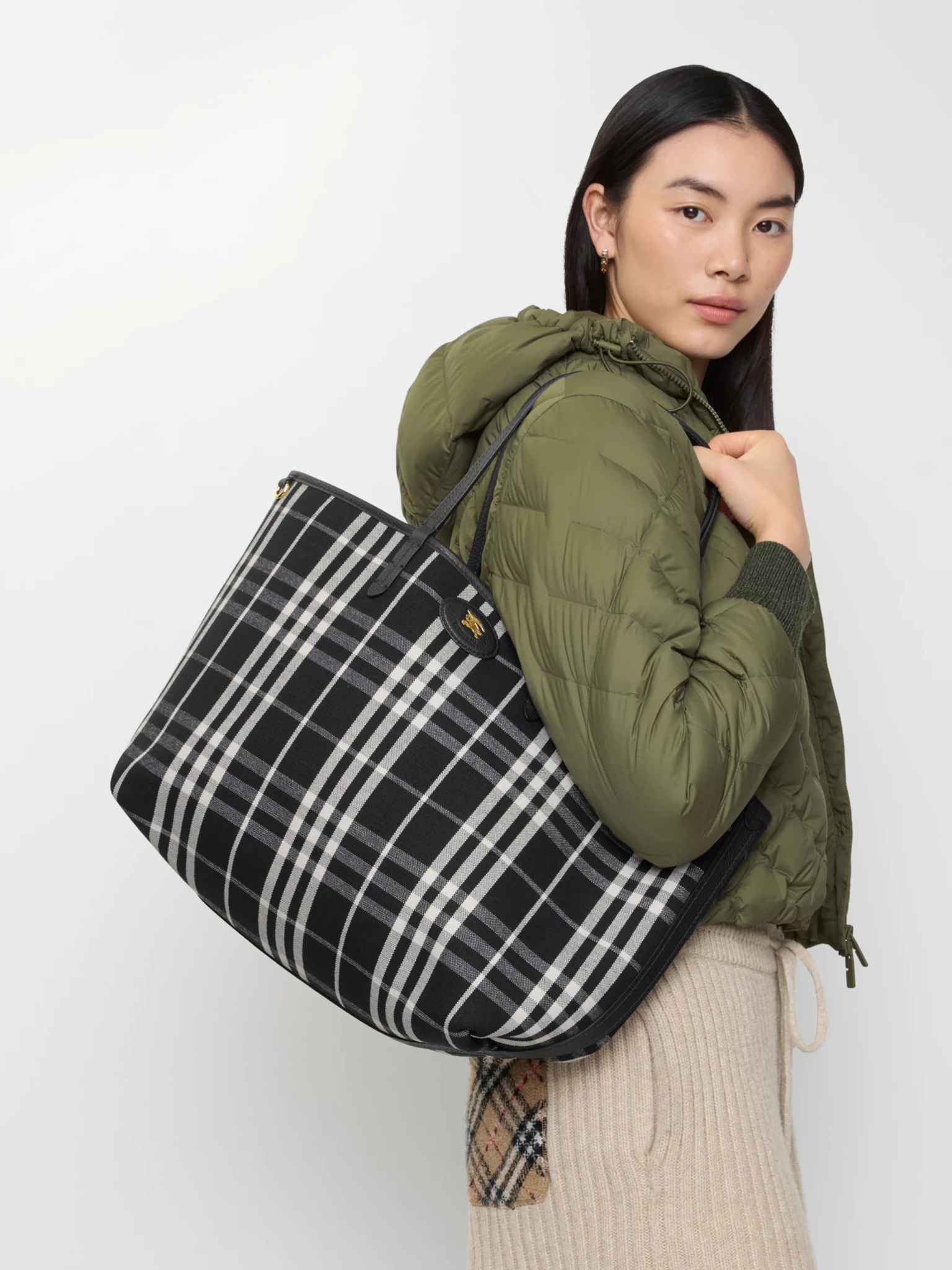 [Burberry] Tote bag SS26 8119606A1189