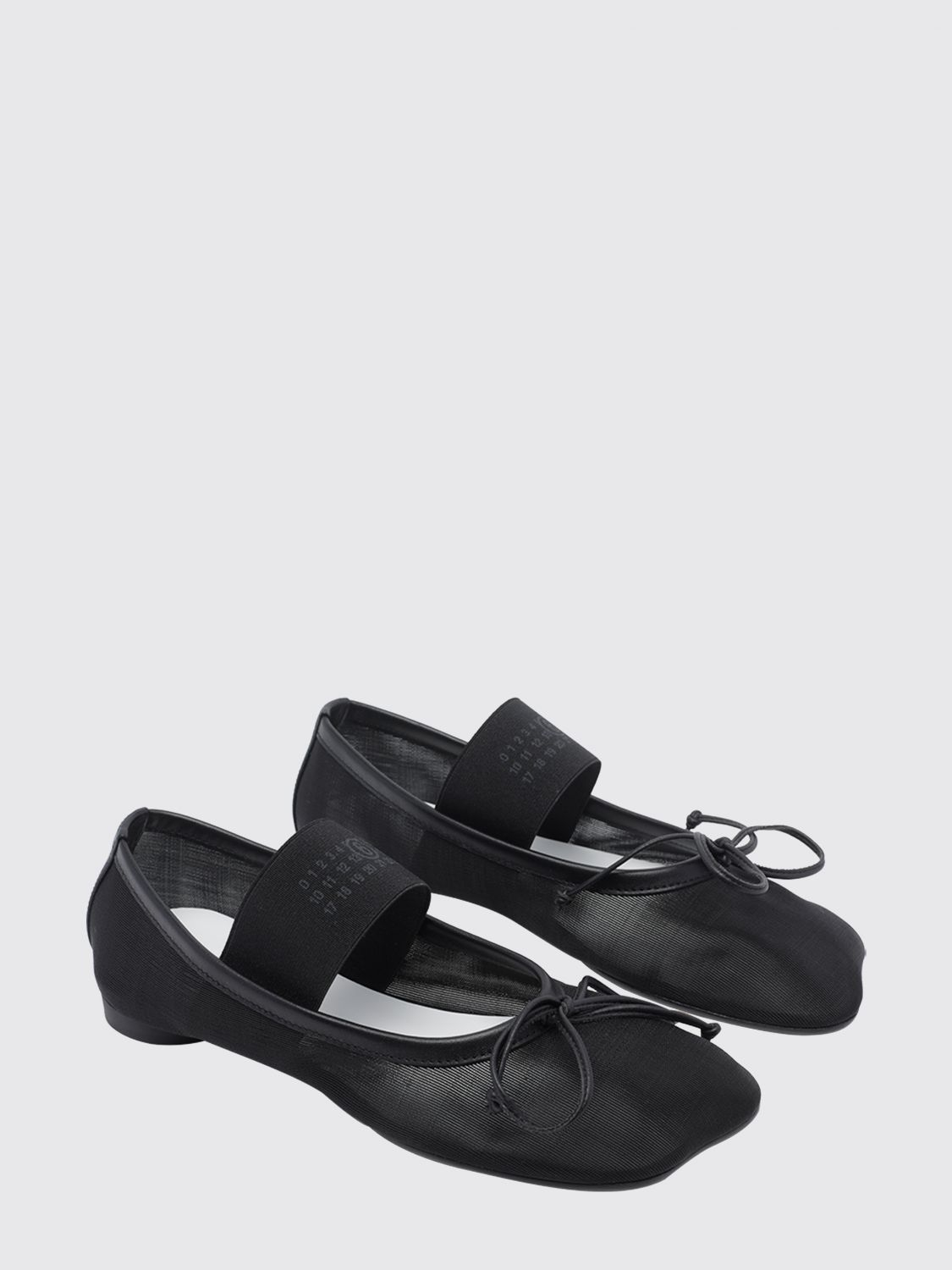 [MM6 Maison Margiela] Flat shoes FW26 S59WZ0101P7138 T8013