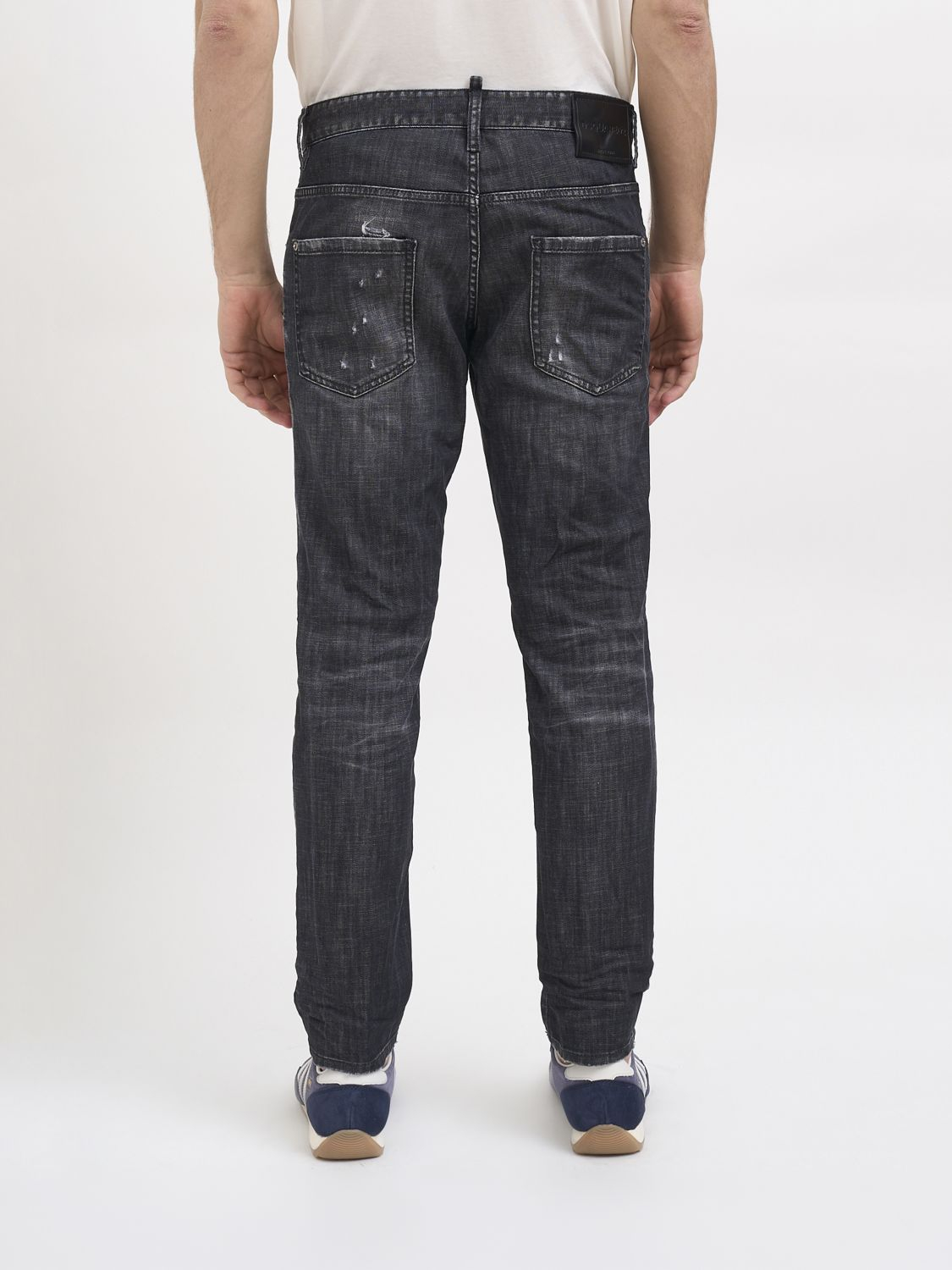 [Dsquared2] Jeans SS26 S71LB1759S30357 900