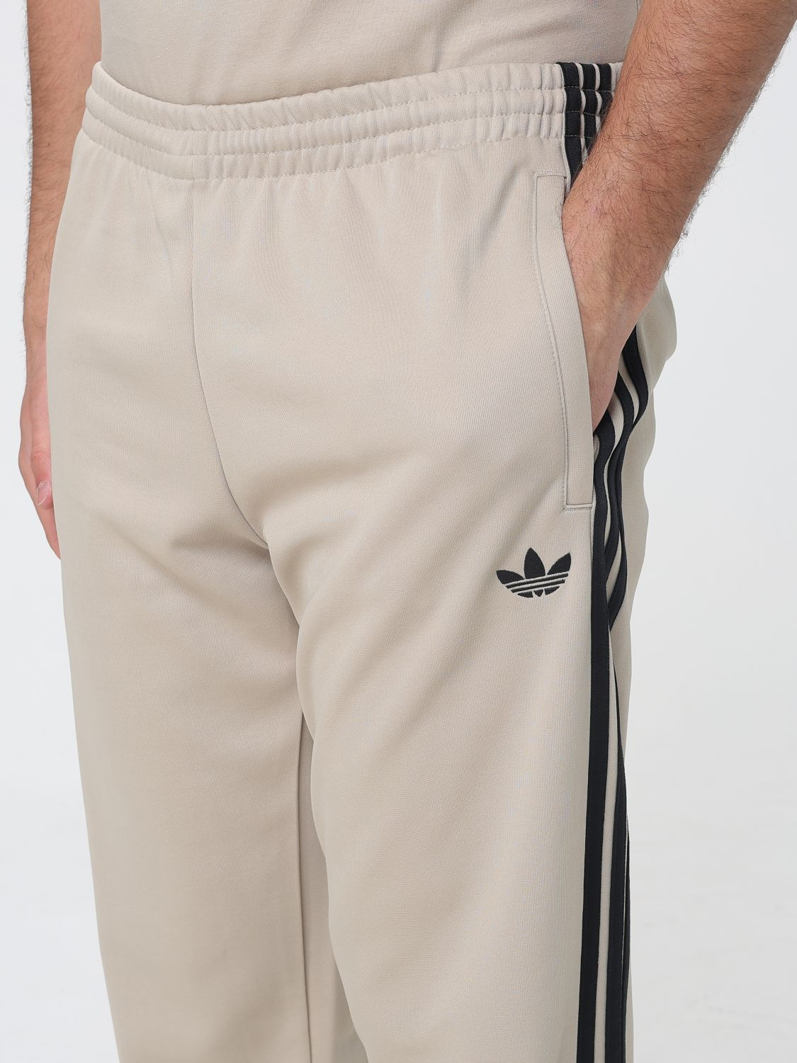 [ADIDAS ORIGINALS] Trousers SS26 KE6683